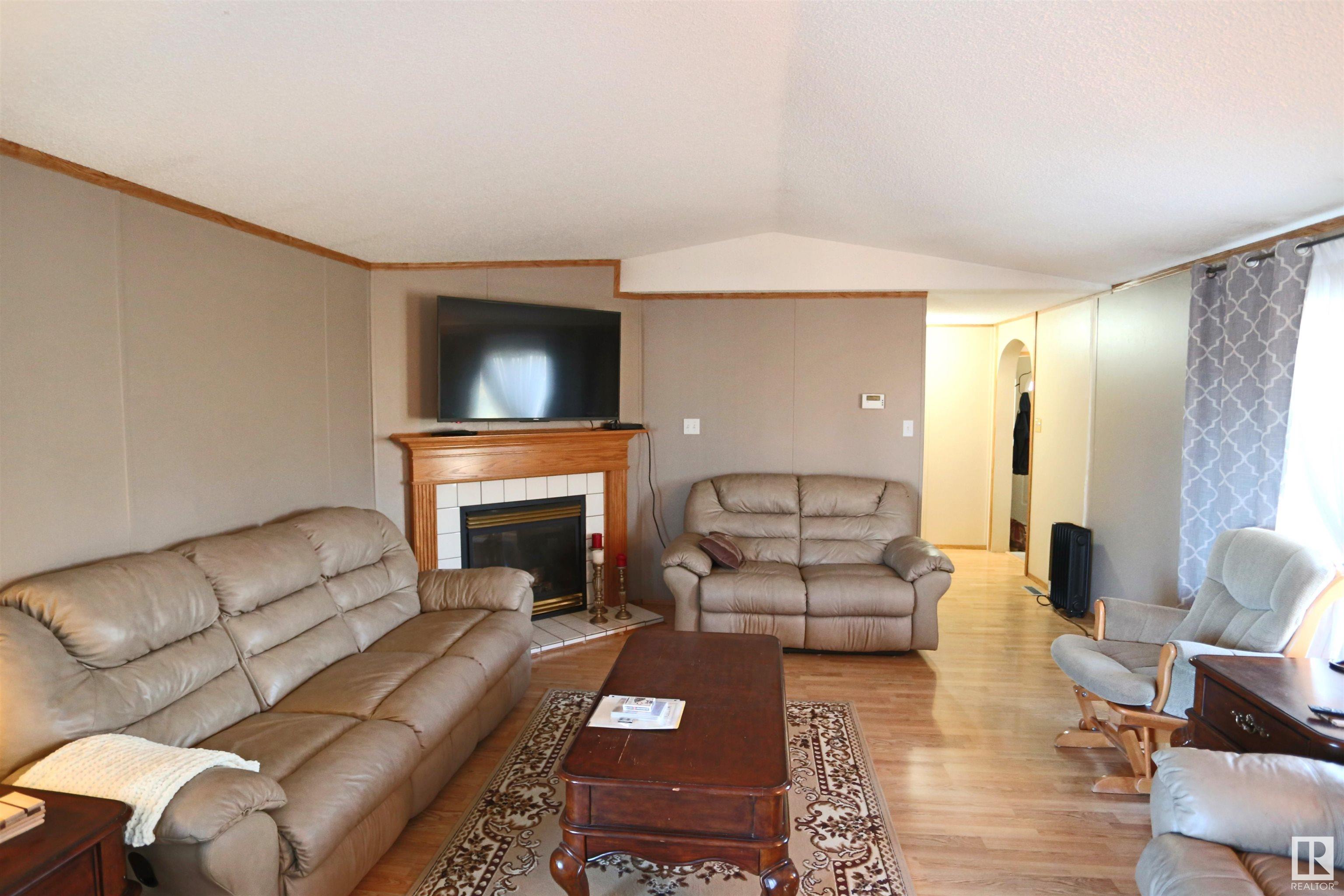 52525 A RGE RD 275