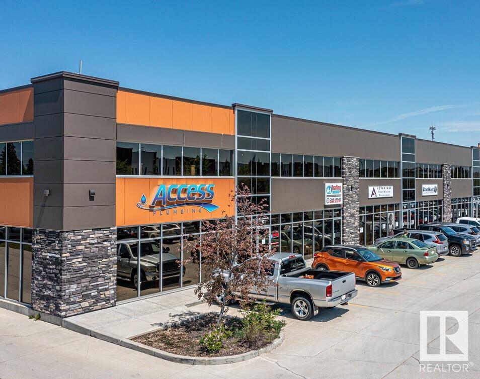 101-102 190 CARLETON Drive