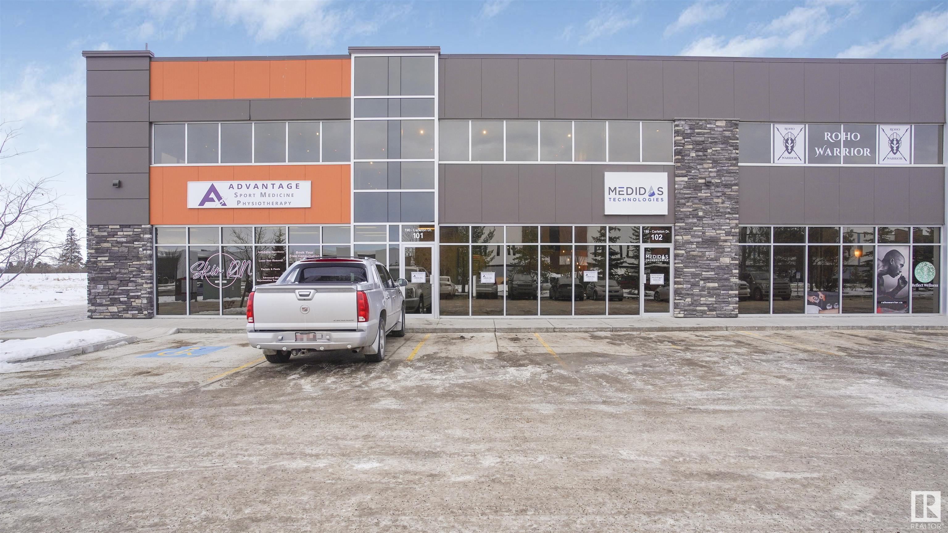 101-102 190 CARLETON Drive