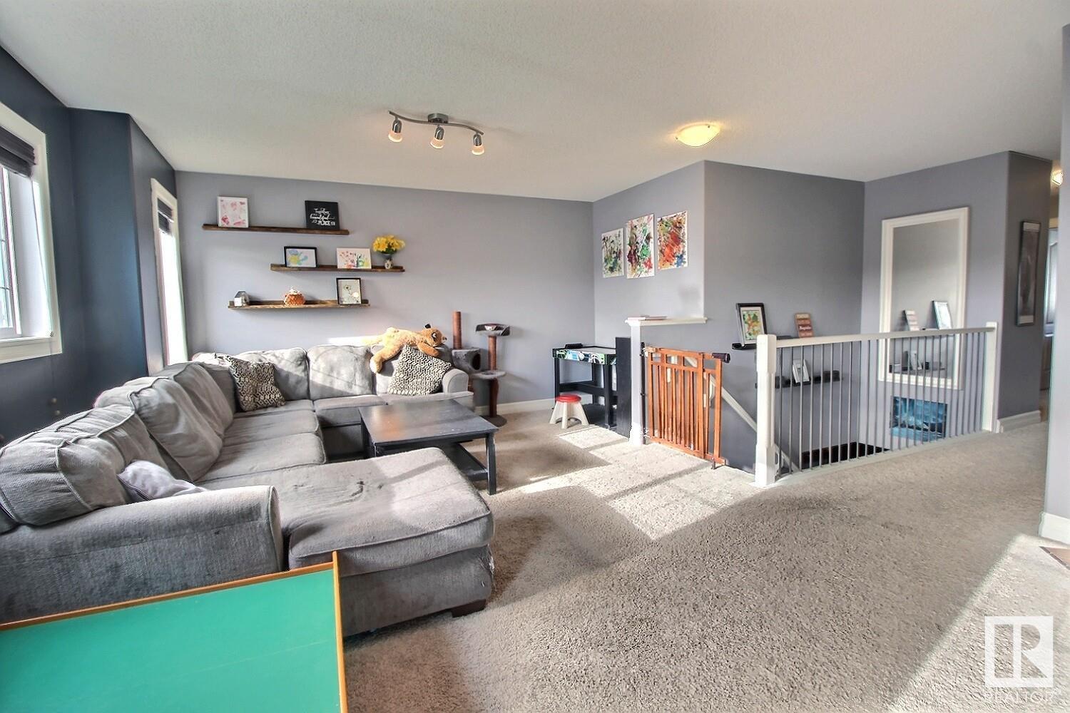 24 SPRING Cove
