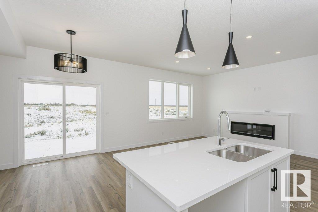 416 GENESIS Court