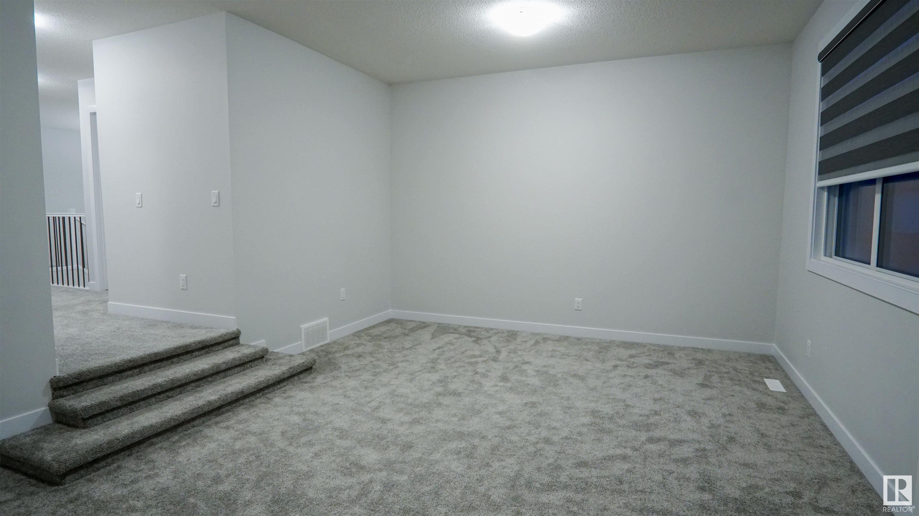 2019 157 Street SW