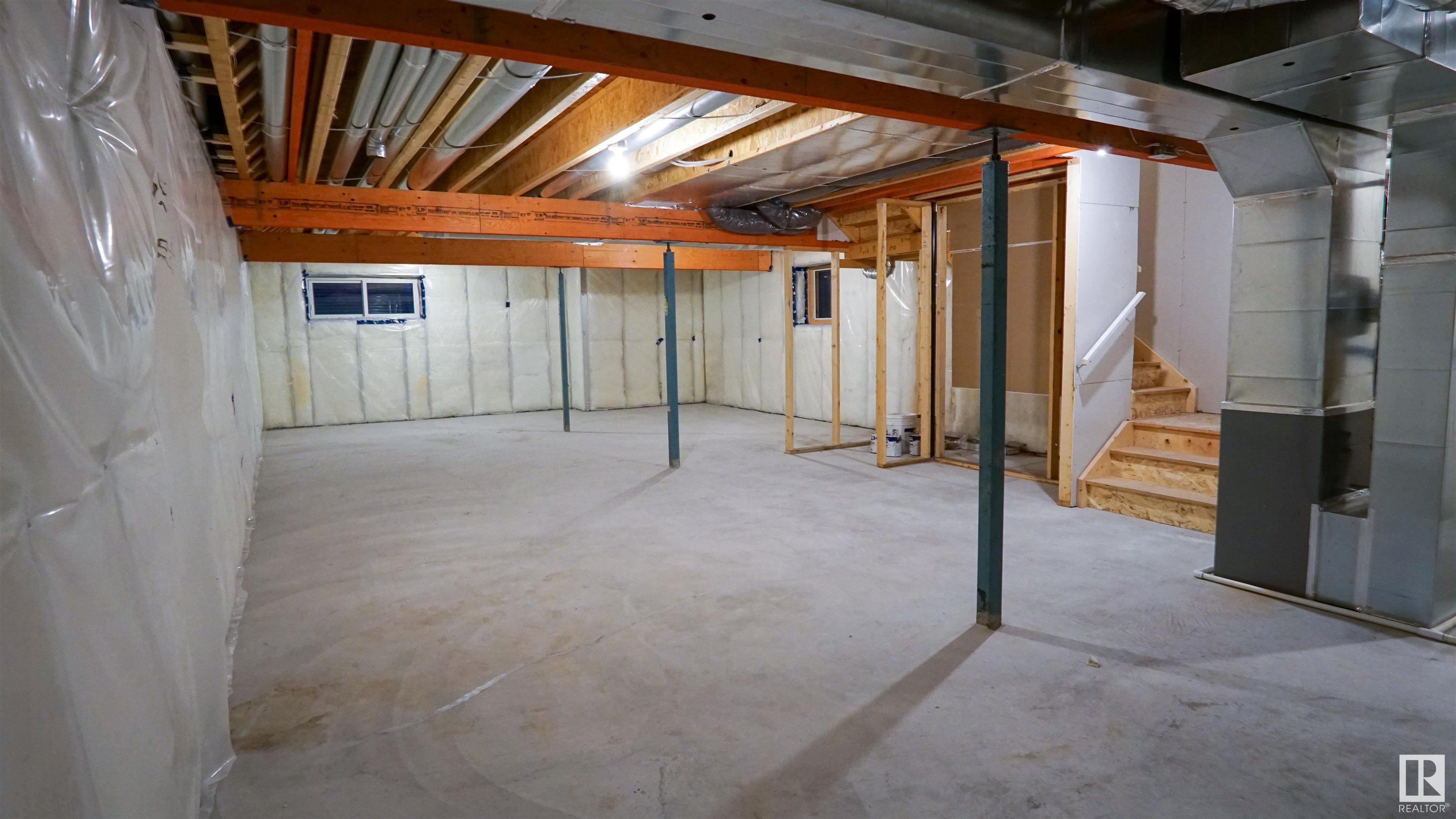 2019 157 Street SW