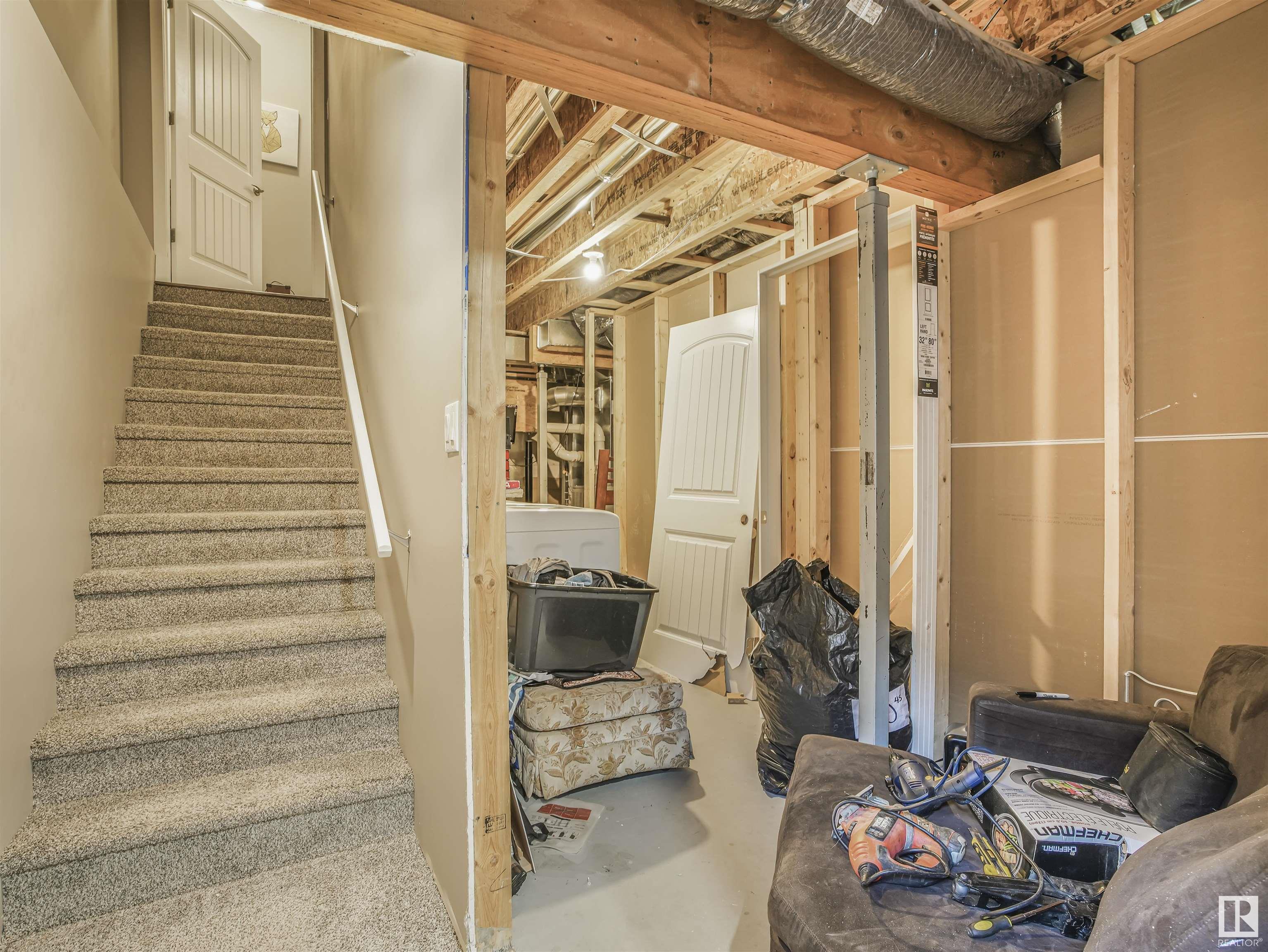 411 SIMMONDS Way
