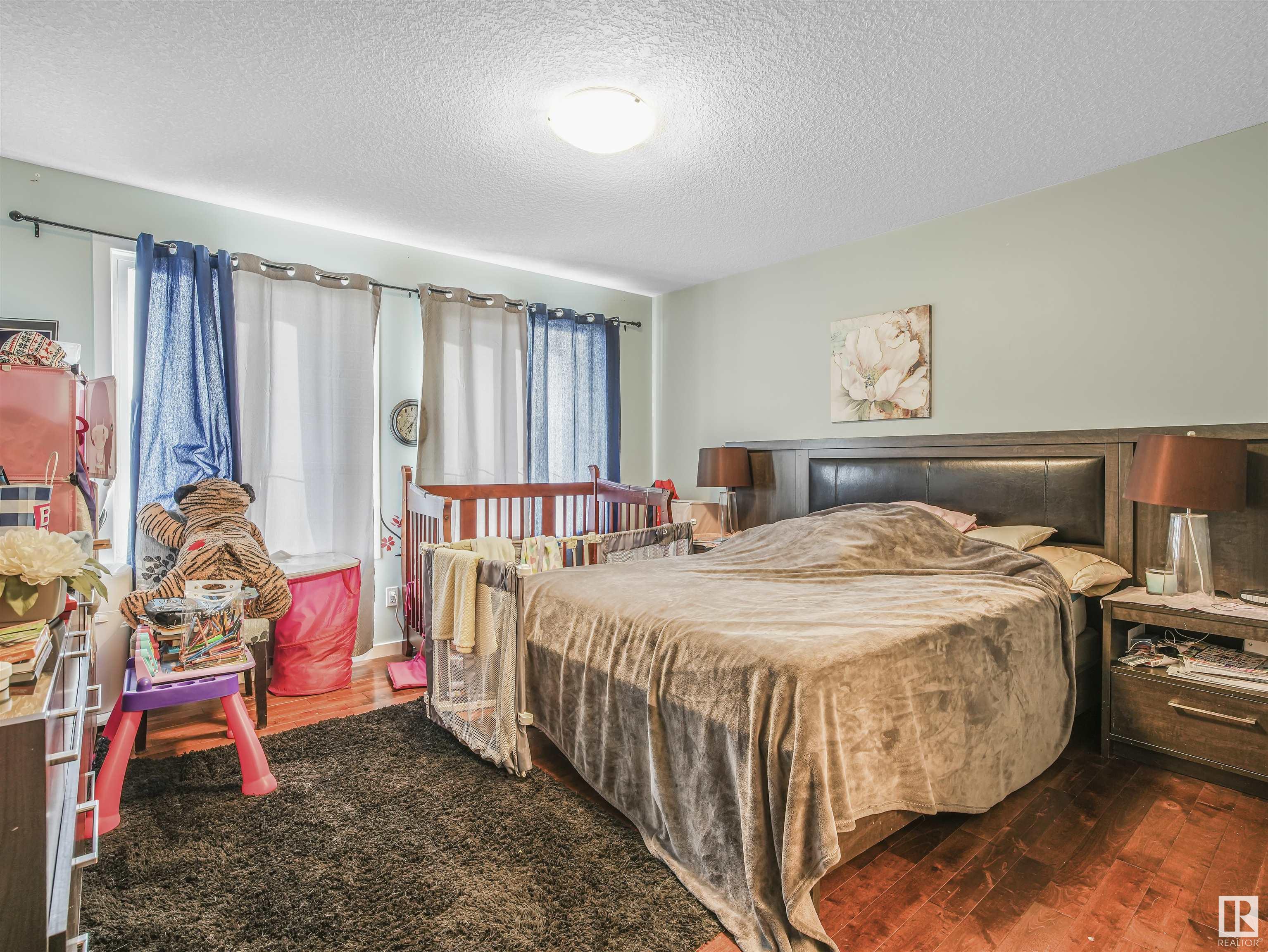 411 SIMMONDS Way