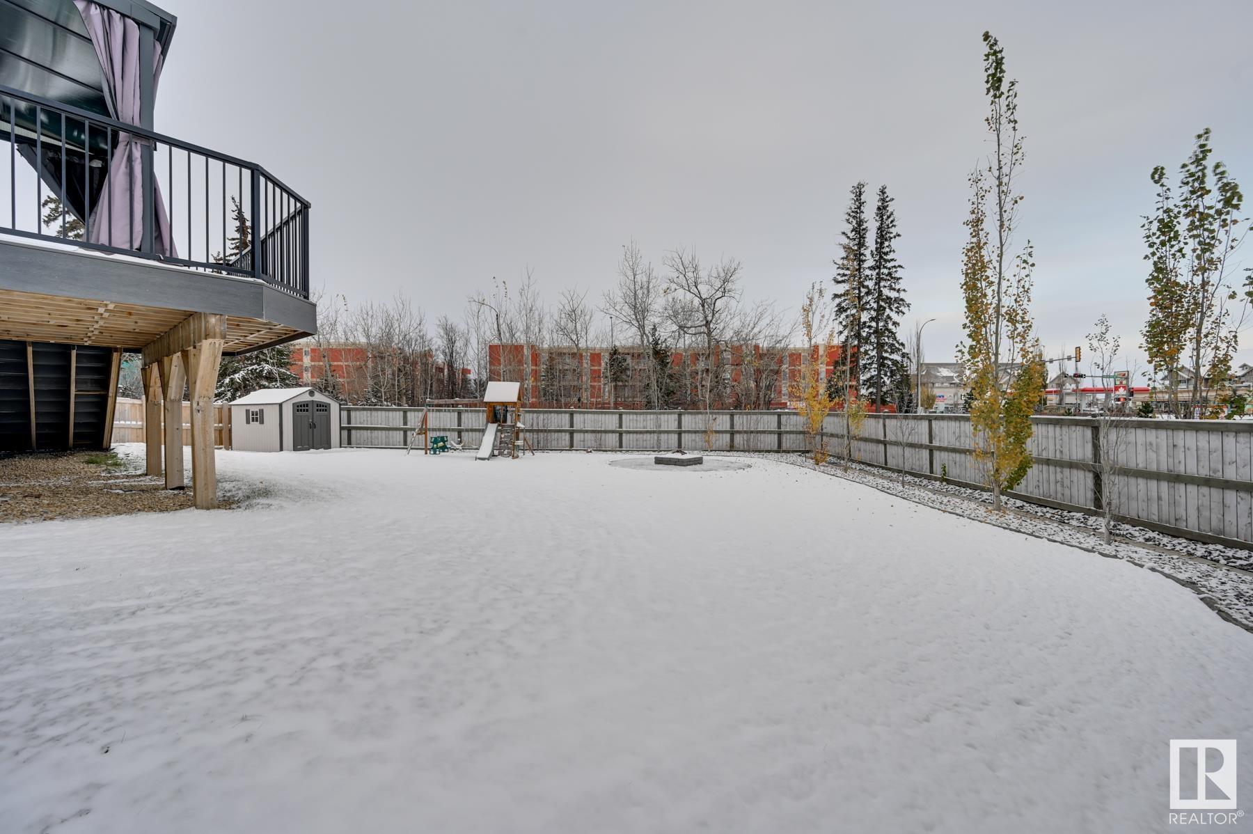 86 MEADOWLAND Way