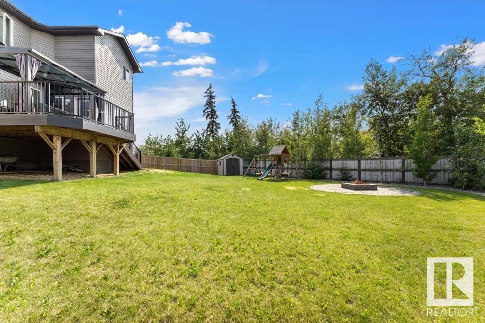 86 MEADOWLAND Way