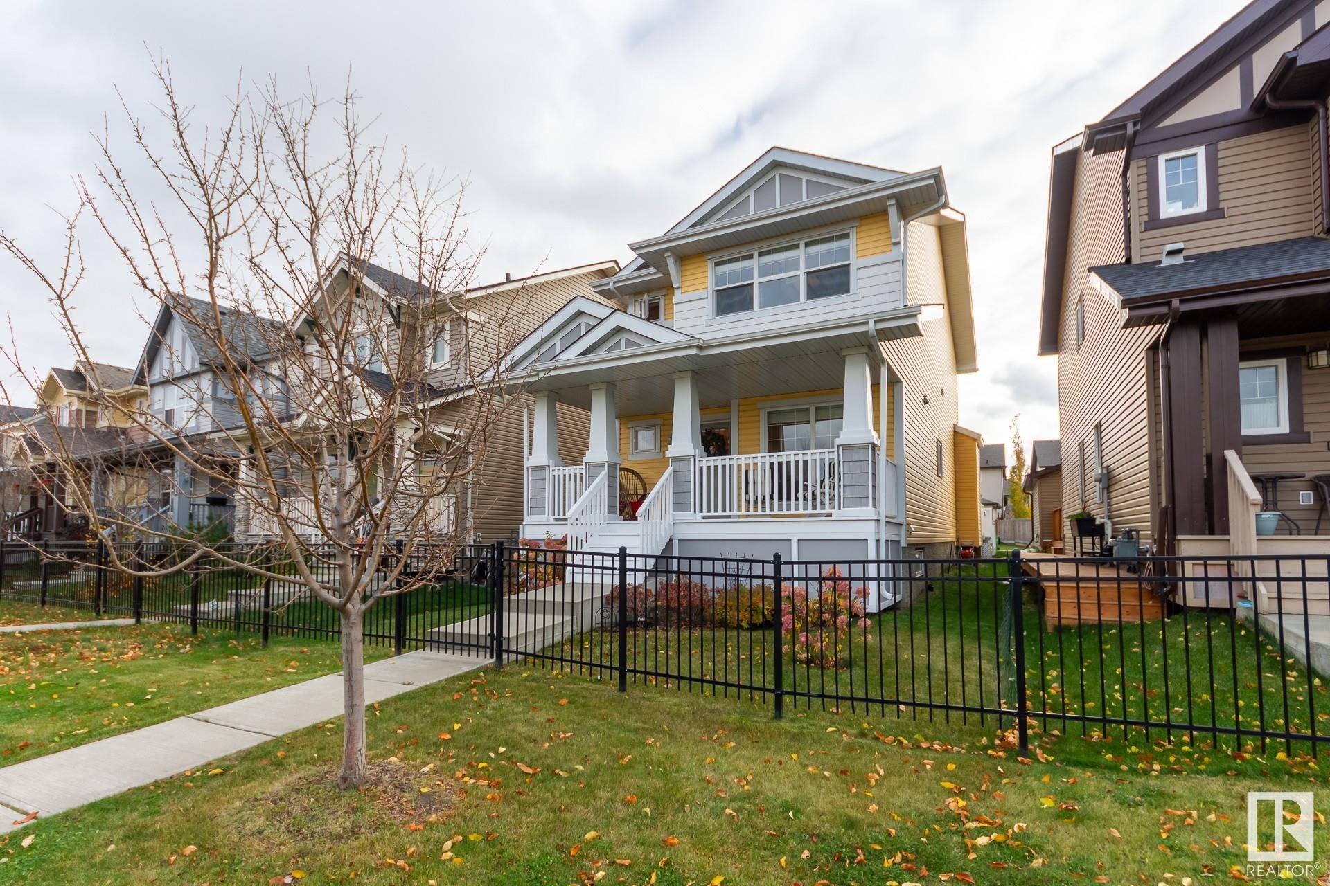 1832 CARRUTHERS Lane