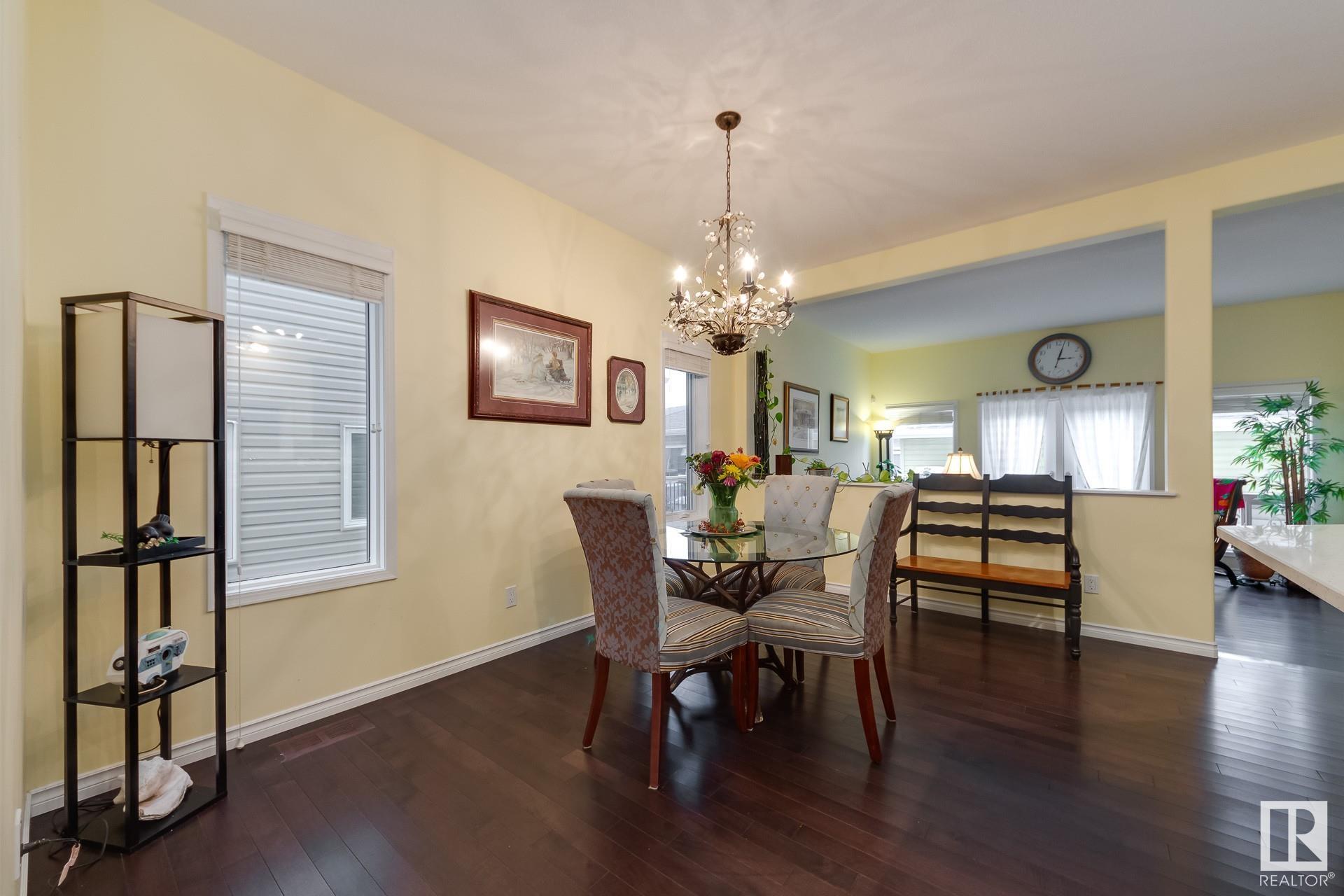 1832 CARRUTHERS Lane