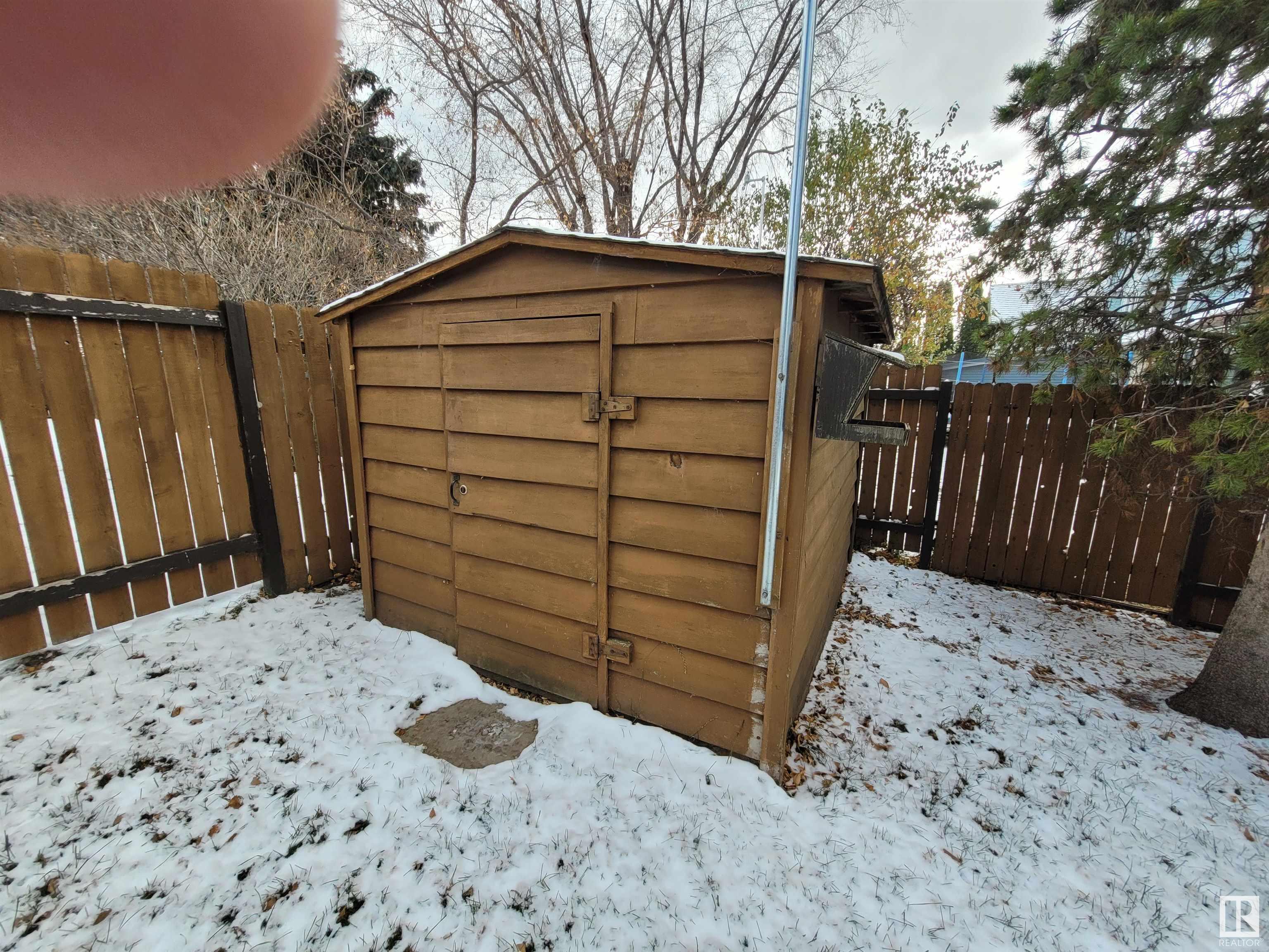 543 VICTORIA Way