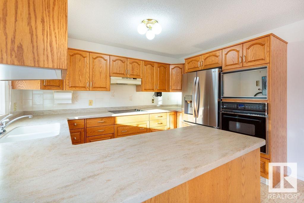 38 HEARTWOOD Lane