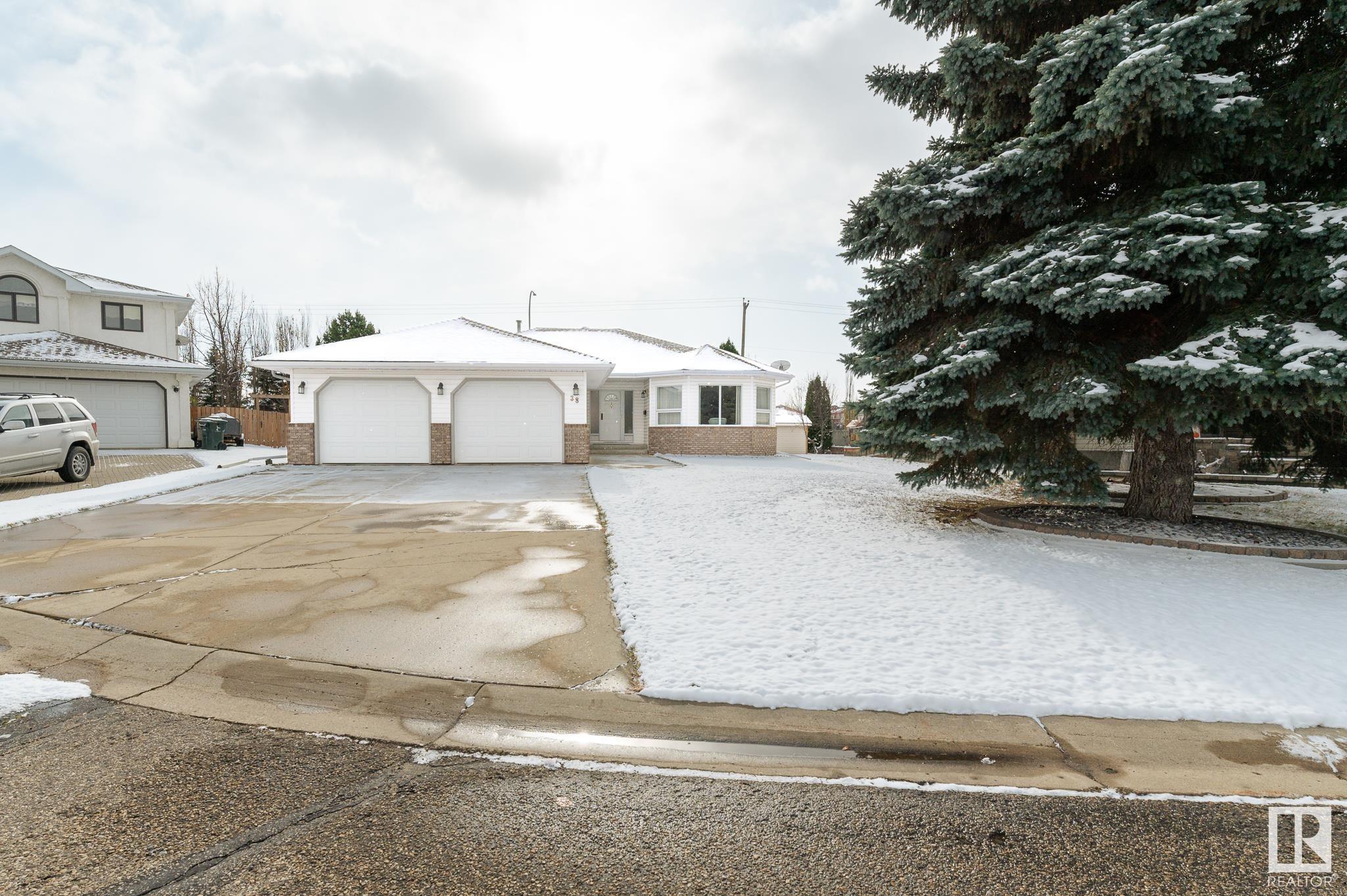 38 HEARTWOOD Lane