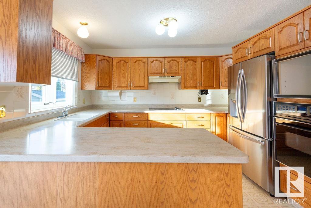 38 HEARTWOOD Lane