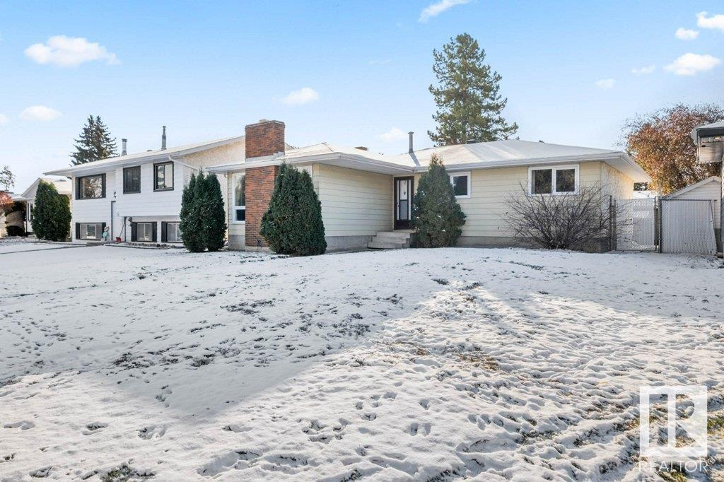 26 WEDGEWOOD Avenue