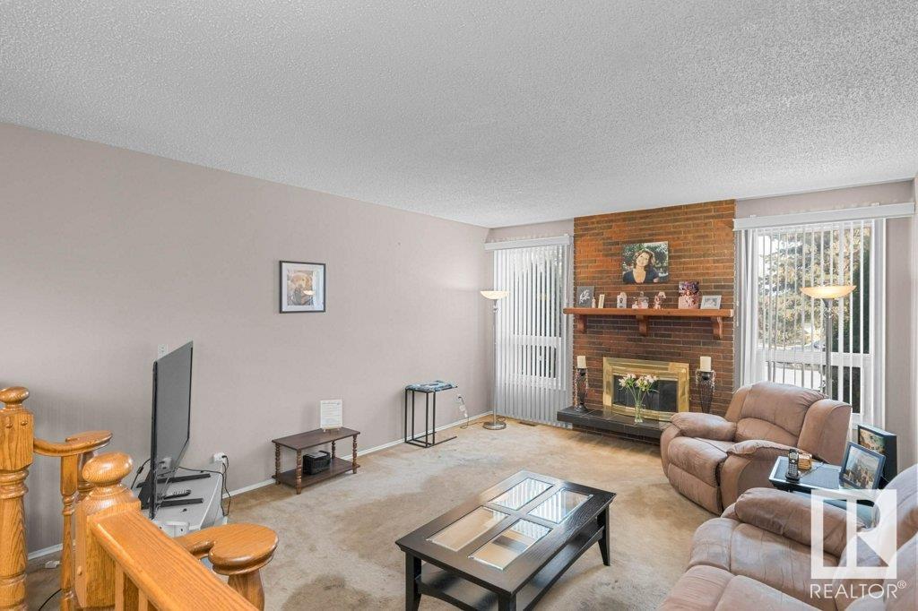 26 WEDGEWOOD Avenue