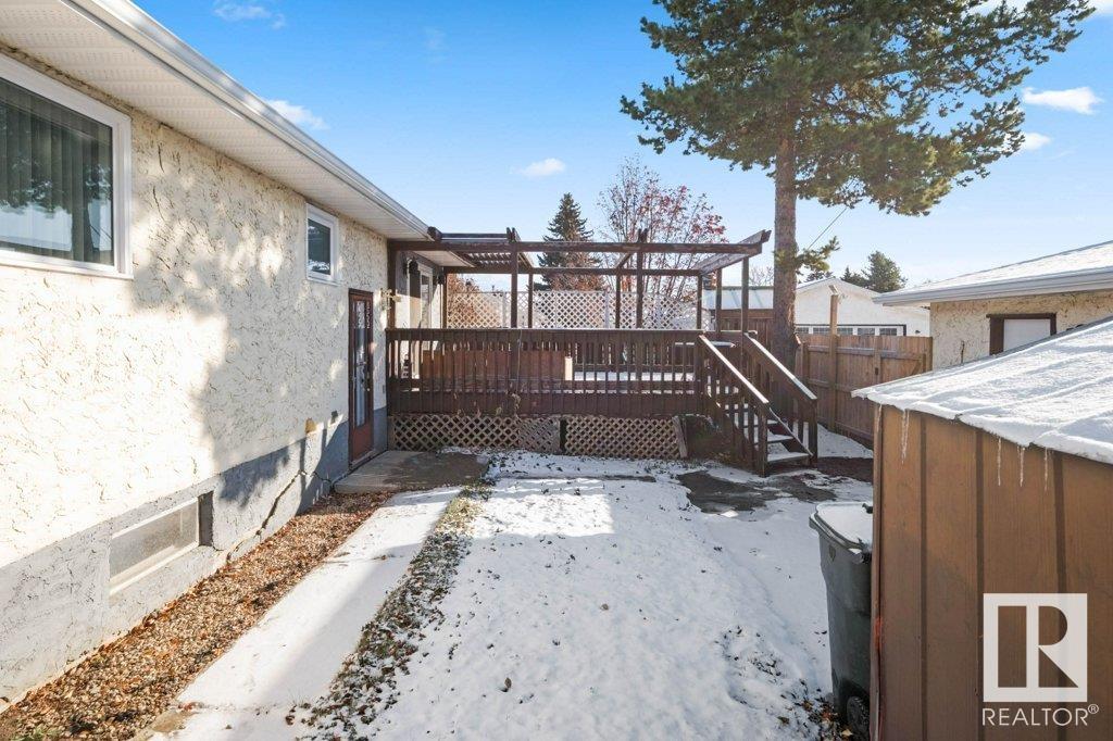 26 WEDGEWOOD Avenue