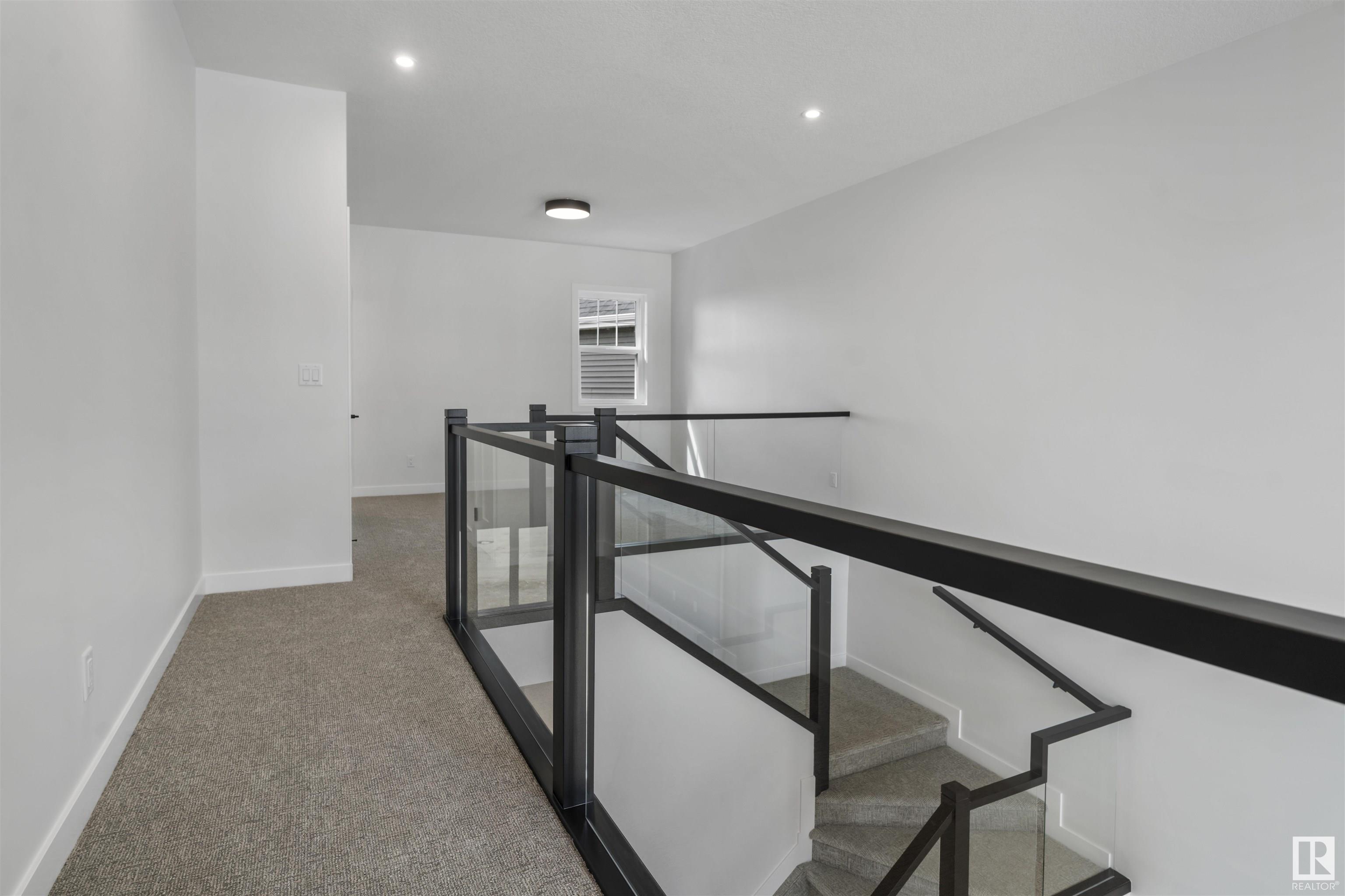 572 STOUT Bend