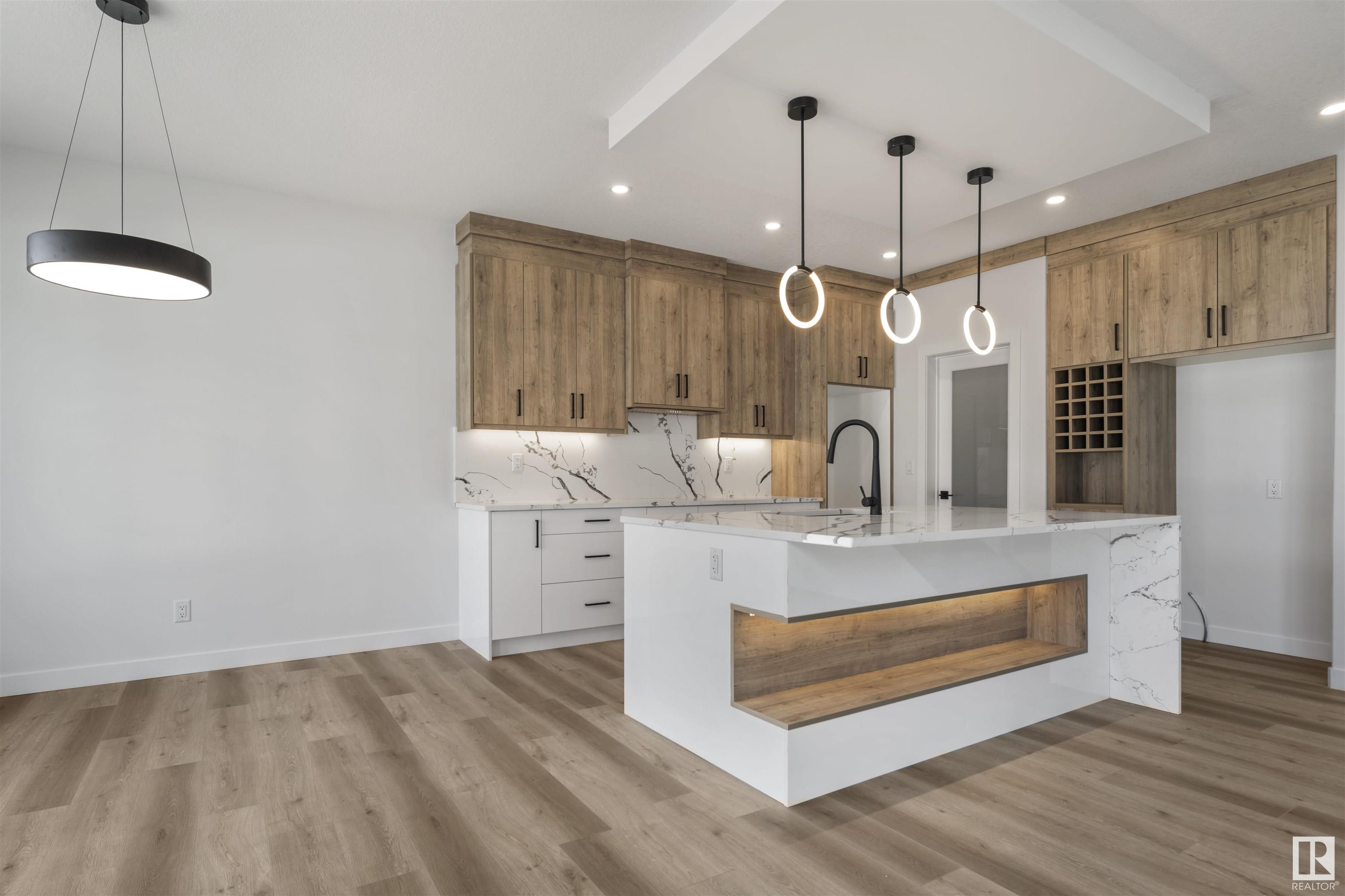 572 STOUT Bend