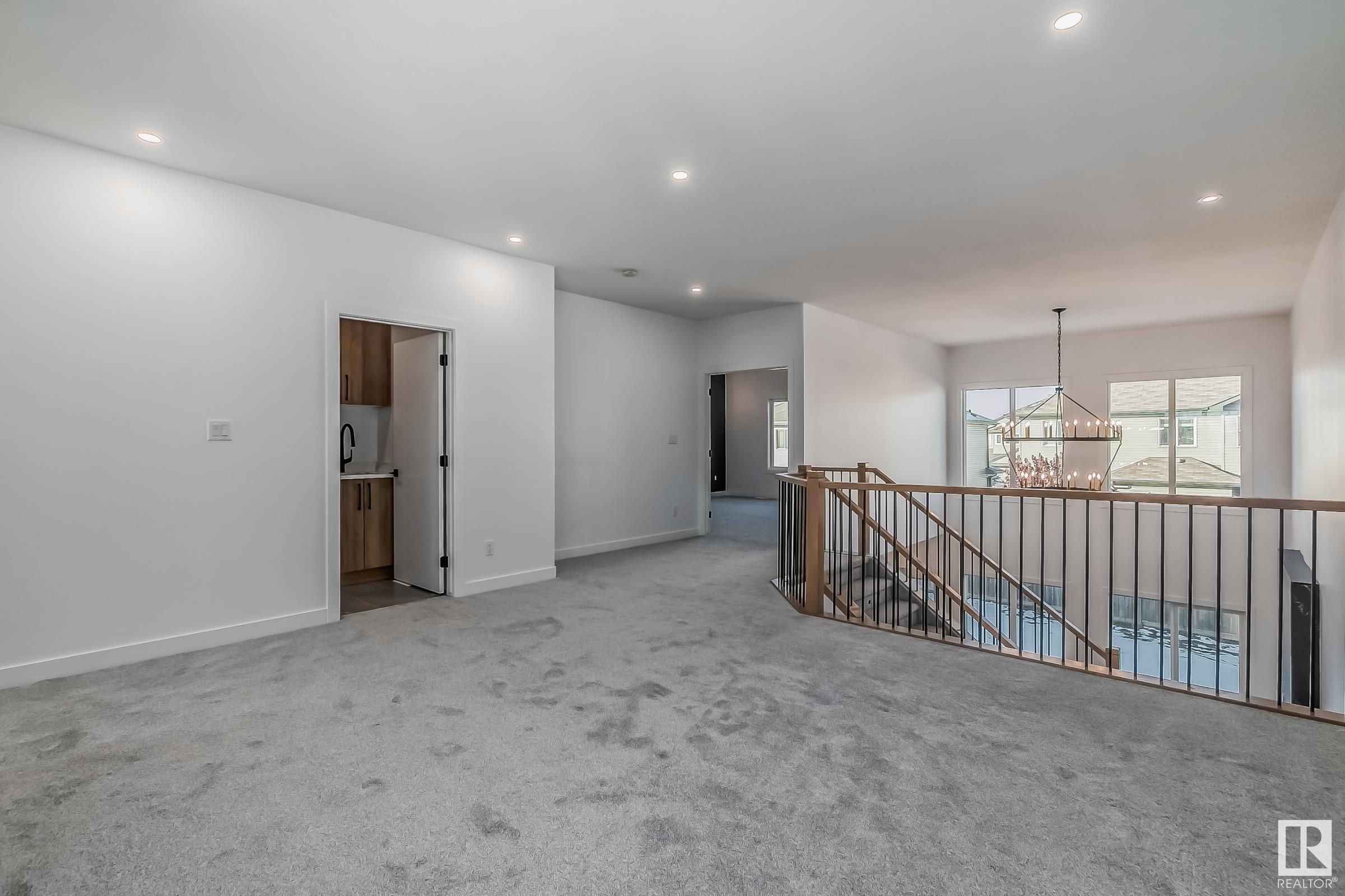2018 SOUTH CREEK Drive