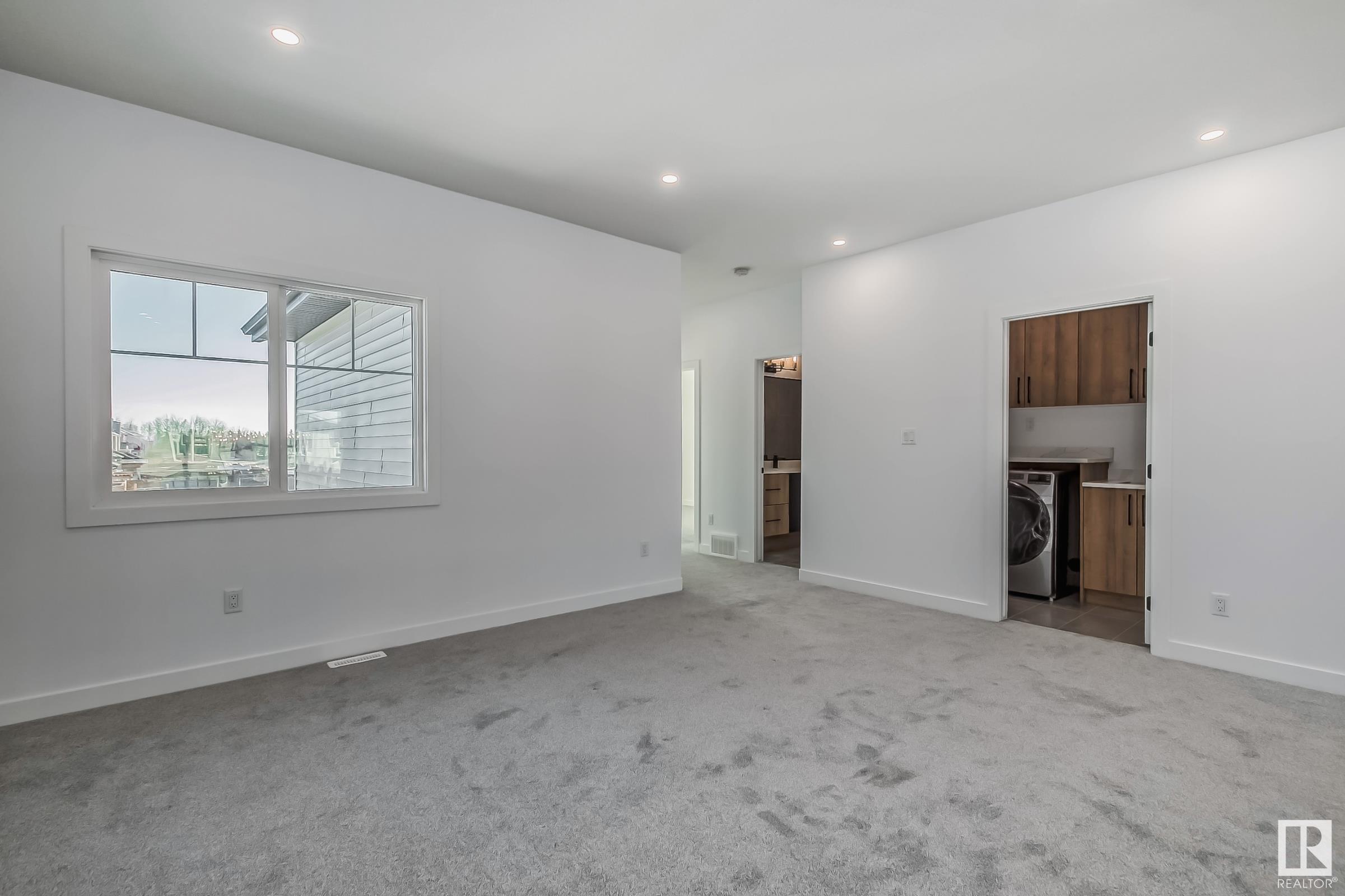 2018 SOUTH CREEK Drive