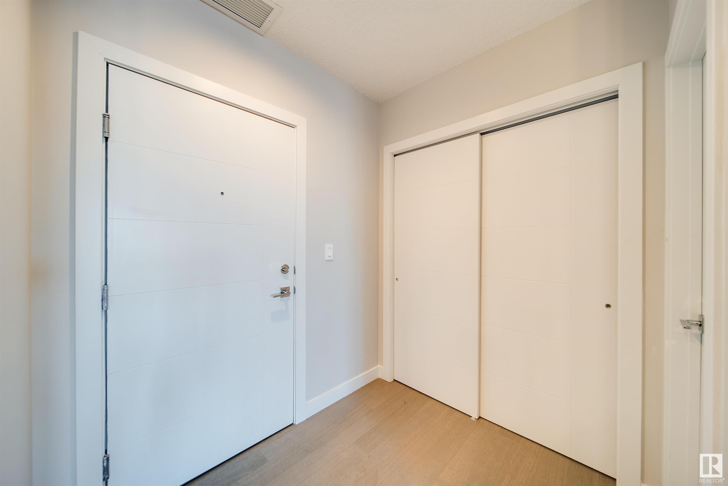 905 10238 103 Street