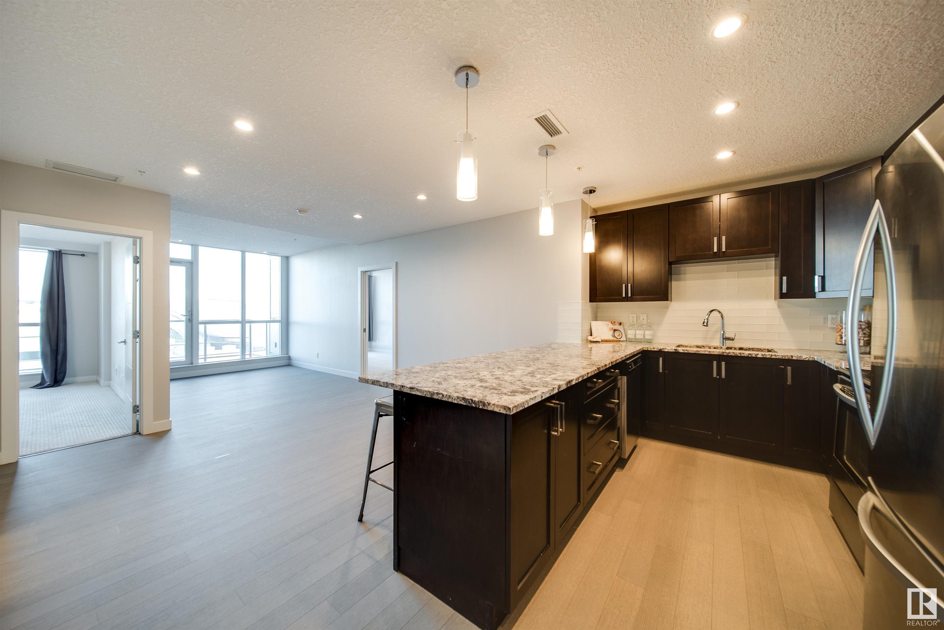 905 10238 103 Street