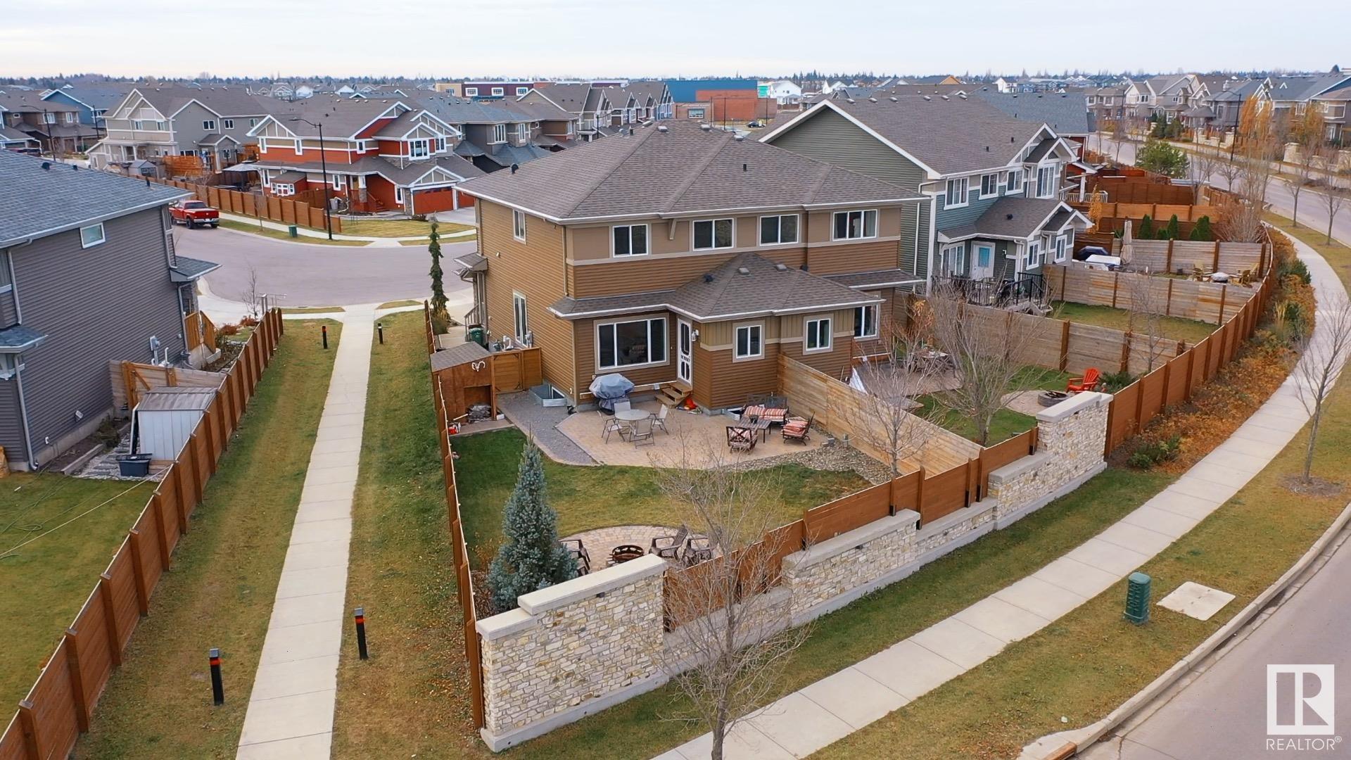 56 JAMES Crescent