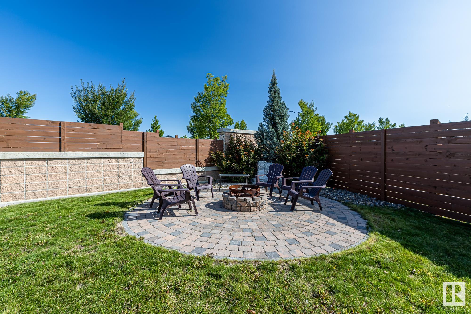 56 JAMES Crescent
