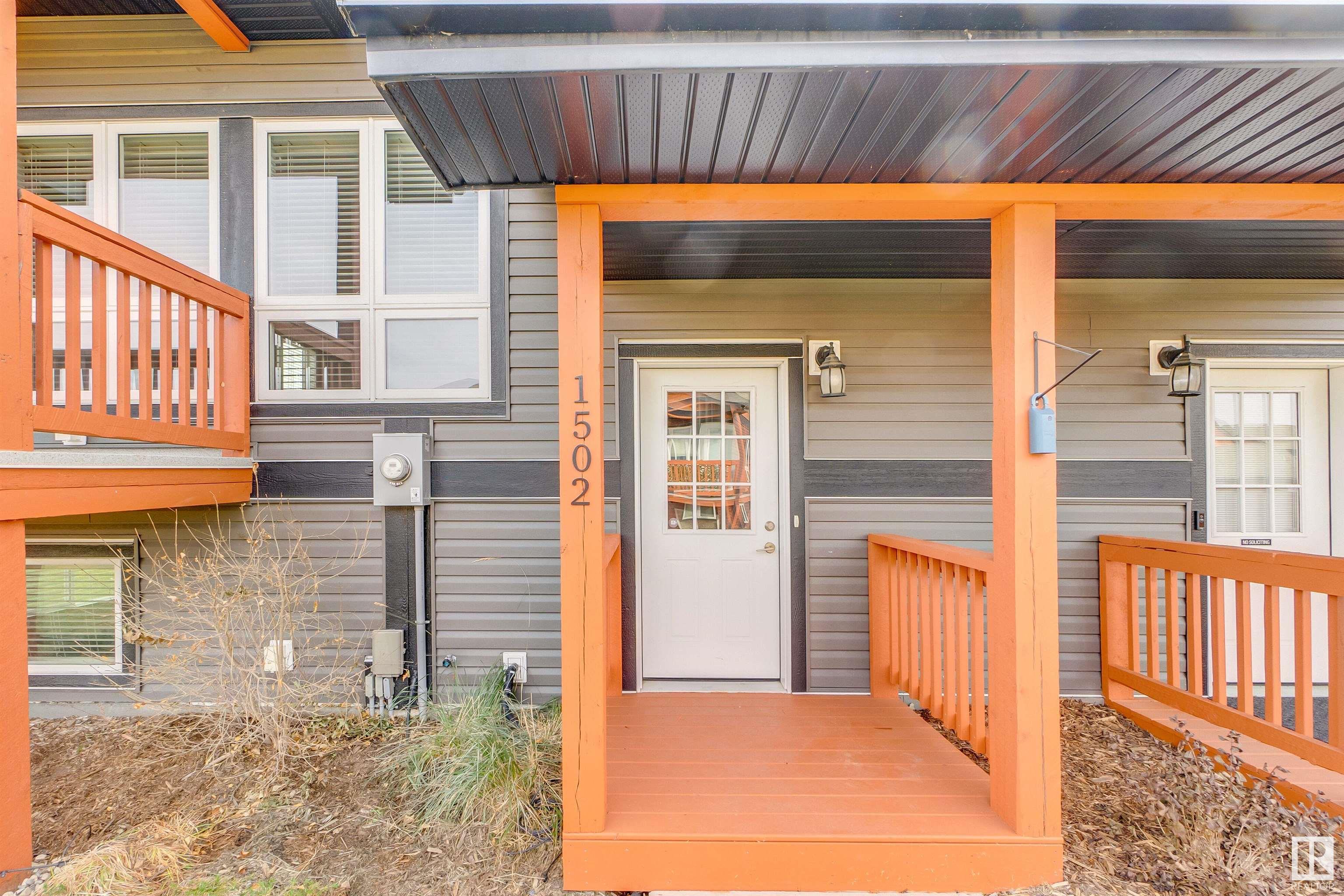 1502 GRAYBRIAR Green