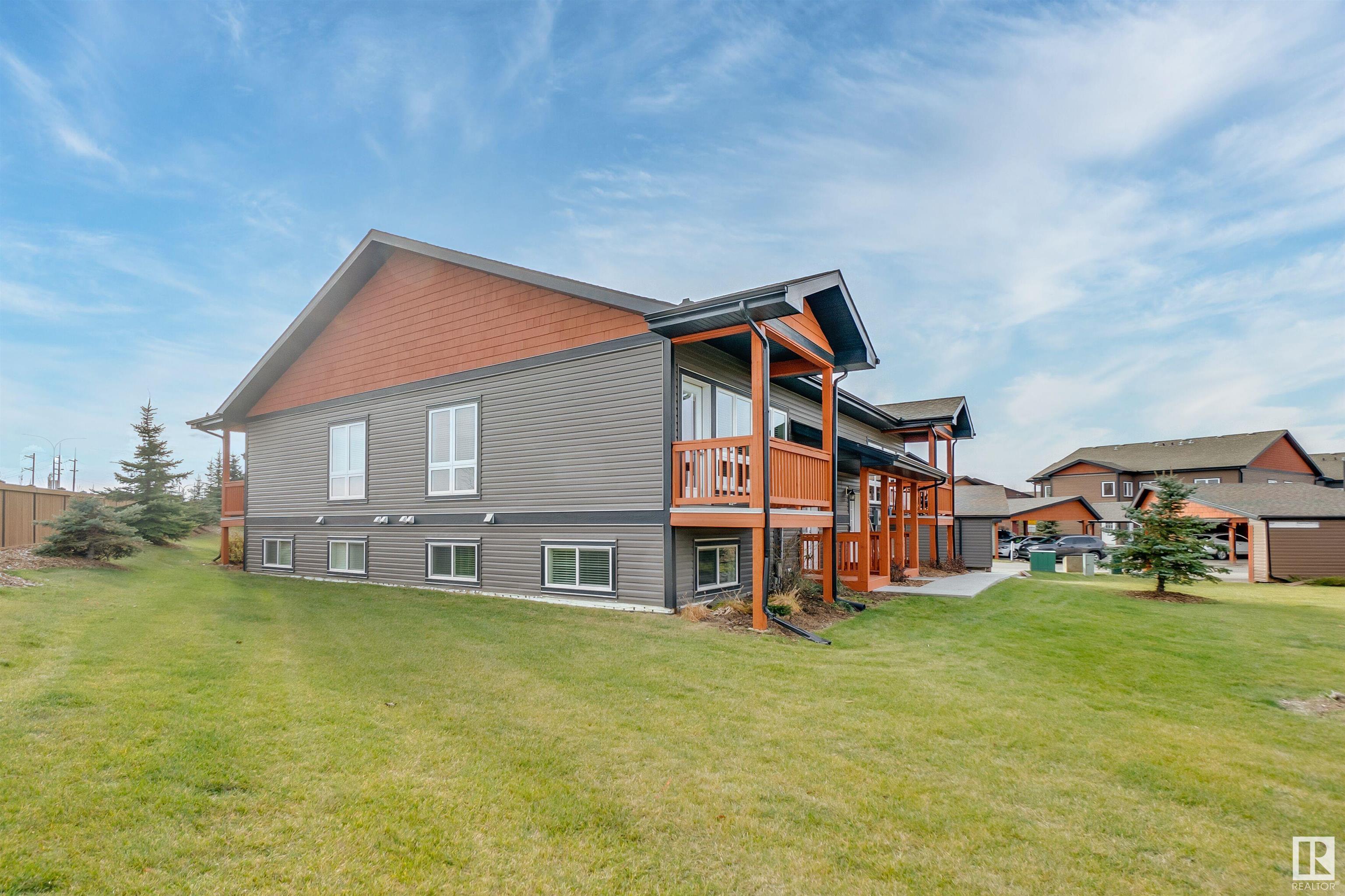 1502 GRAYBRIAR Green