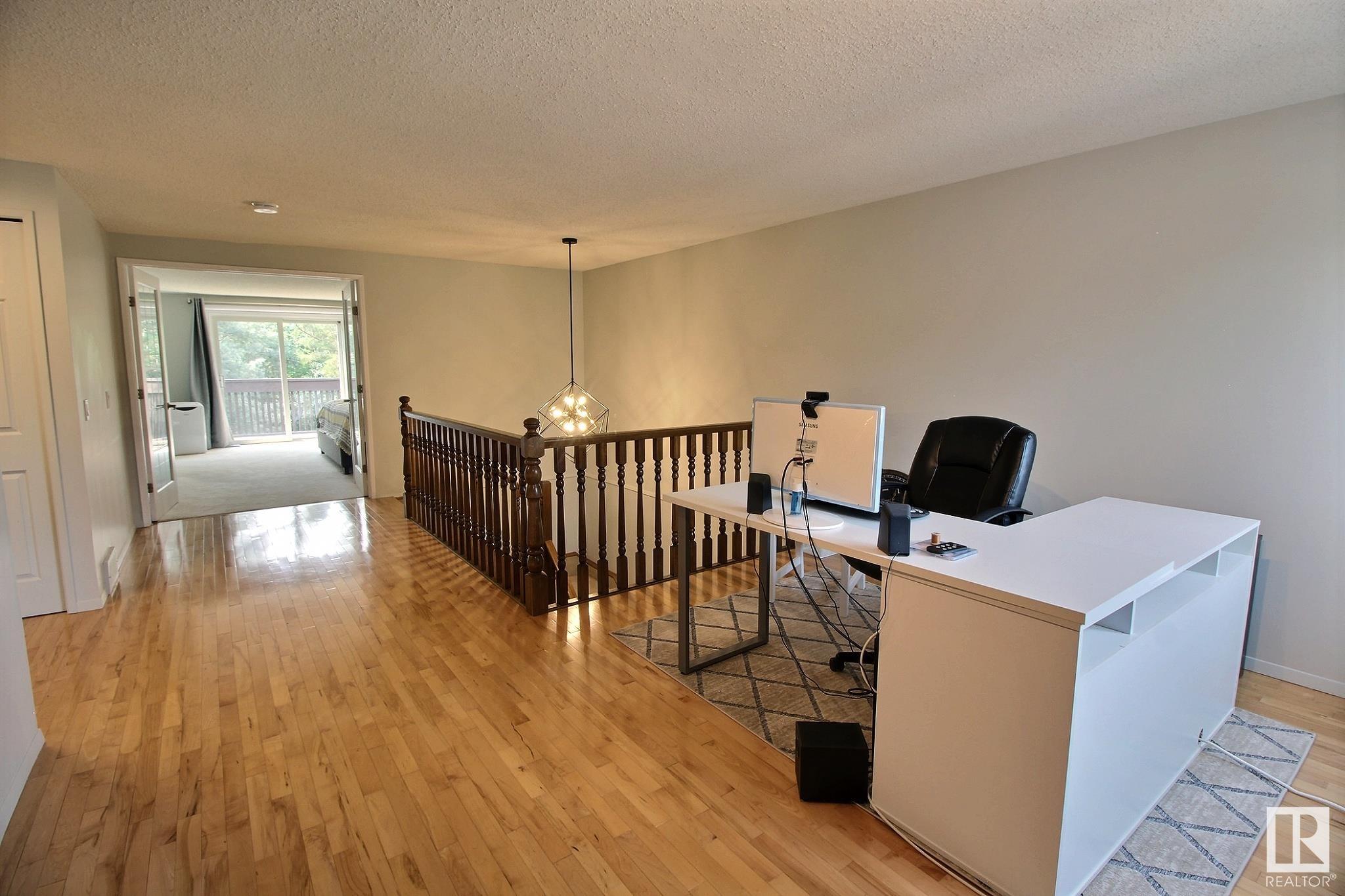 649 WOODBRIDGE Way
