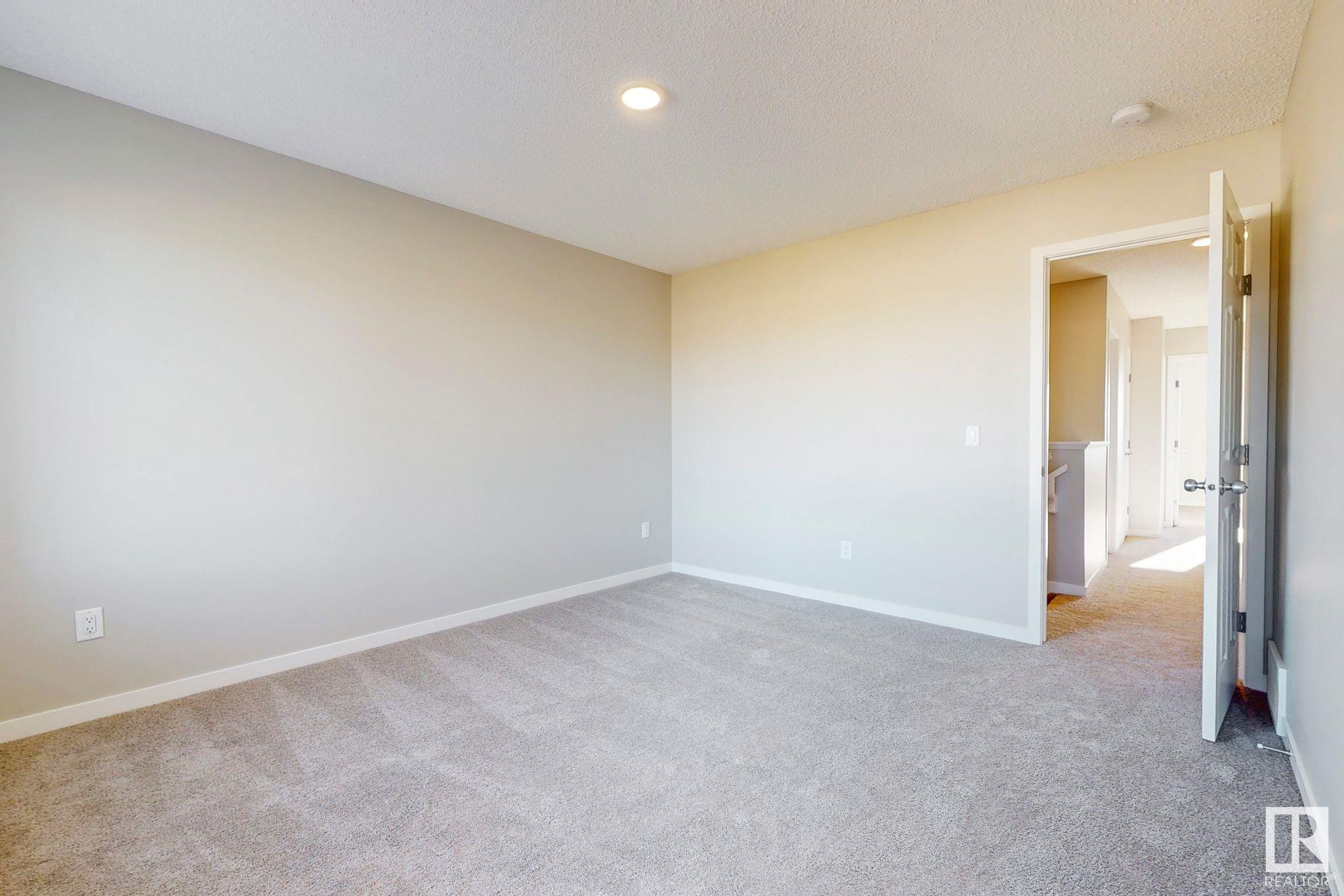 9525 CARSON Bend