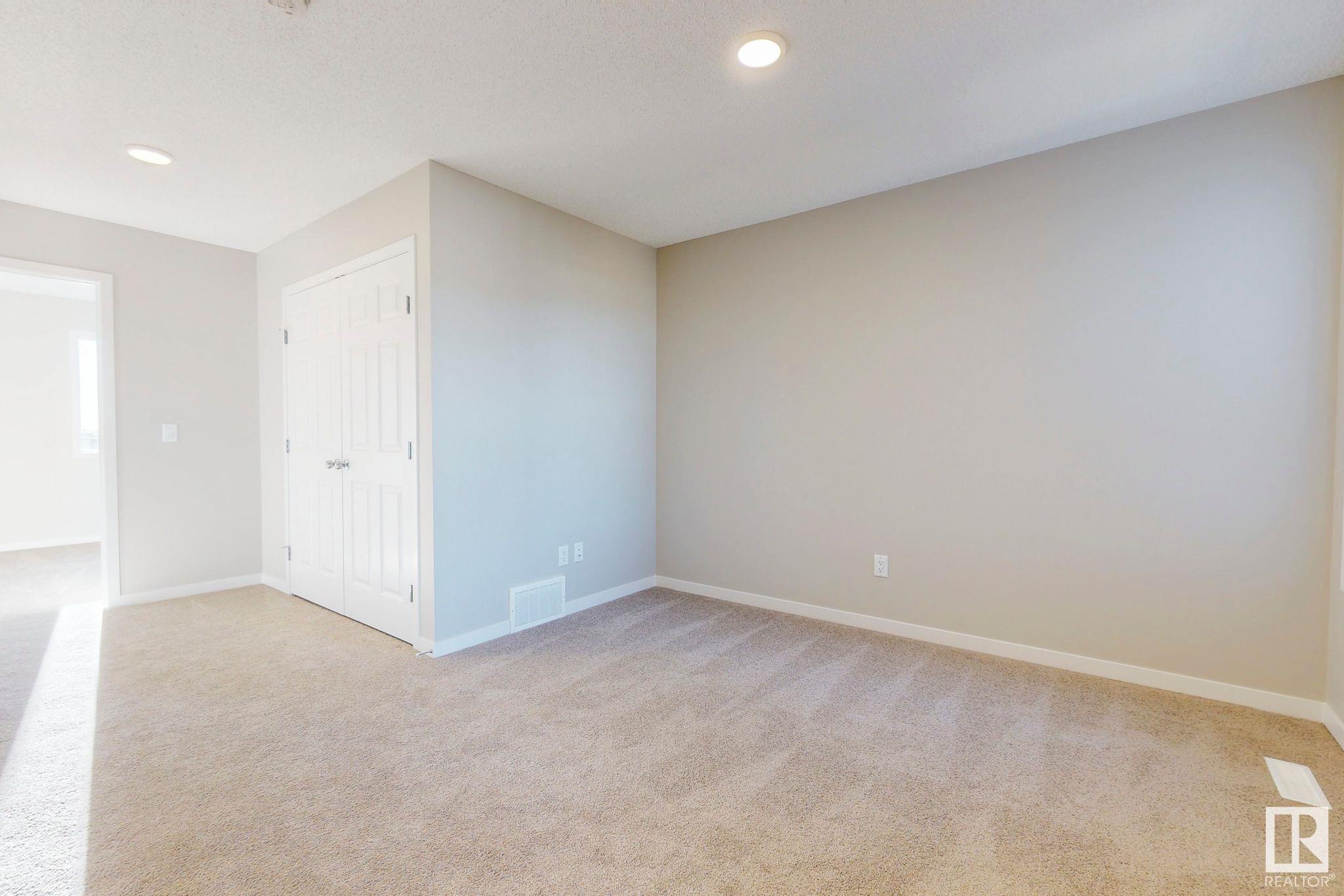 9525 CARSON Bend