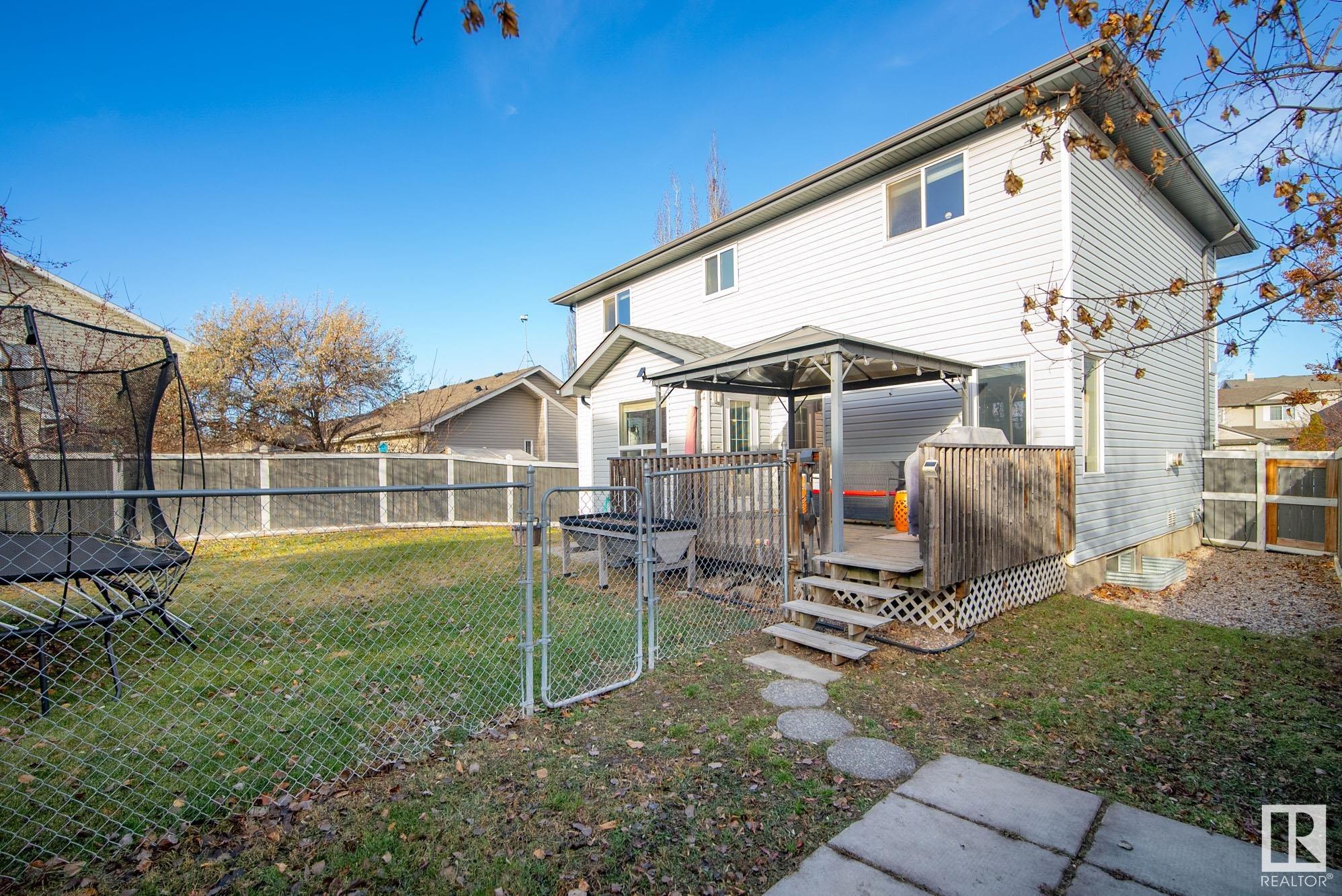 569 FORREST Drive