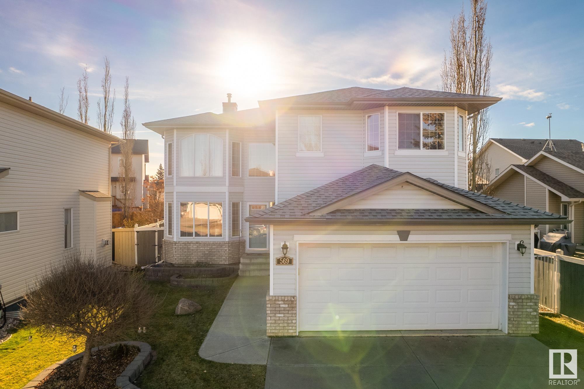 569 FORREST Drive