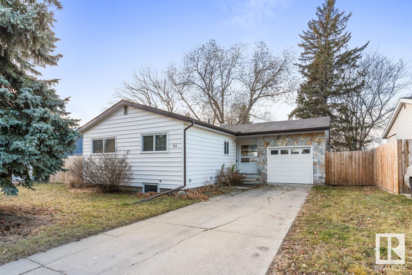 162 WILLOW Street