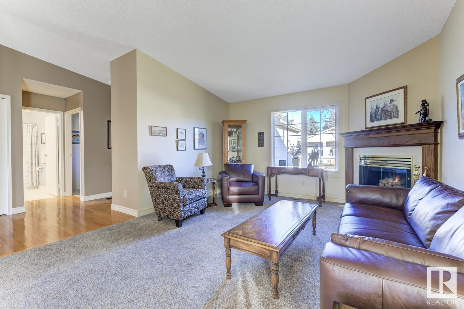 32 10 GRANGE Drive