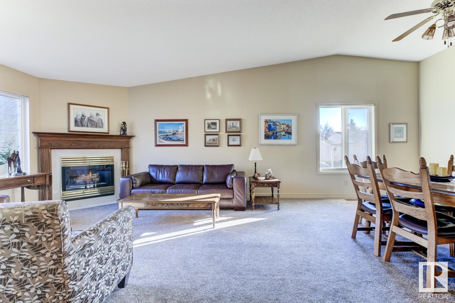 32 10 GRANGE Drive