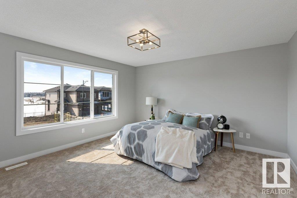 38 Edgefield Way