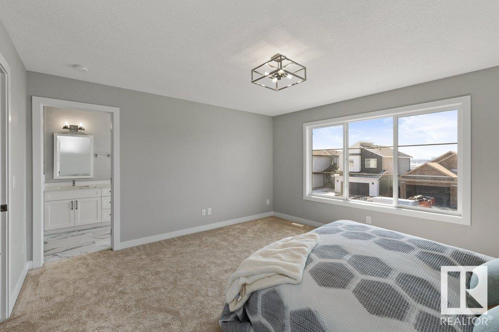 38 Edgefield Way