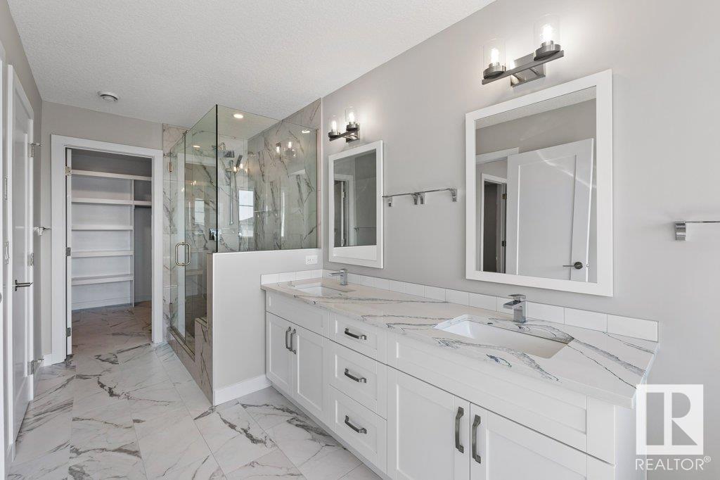 38 Edgefield Way
