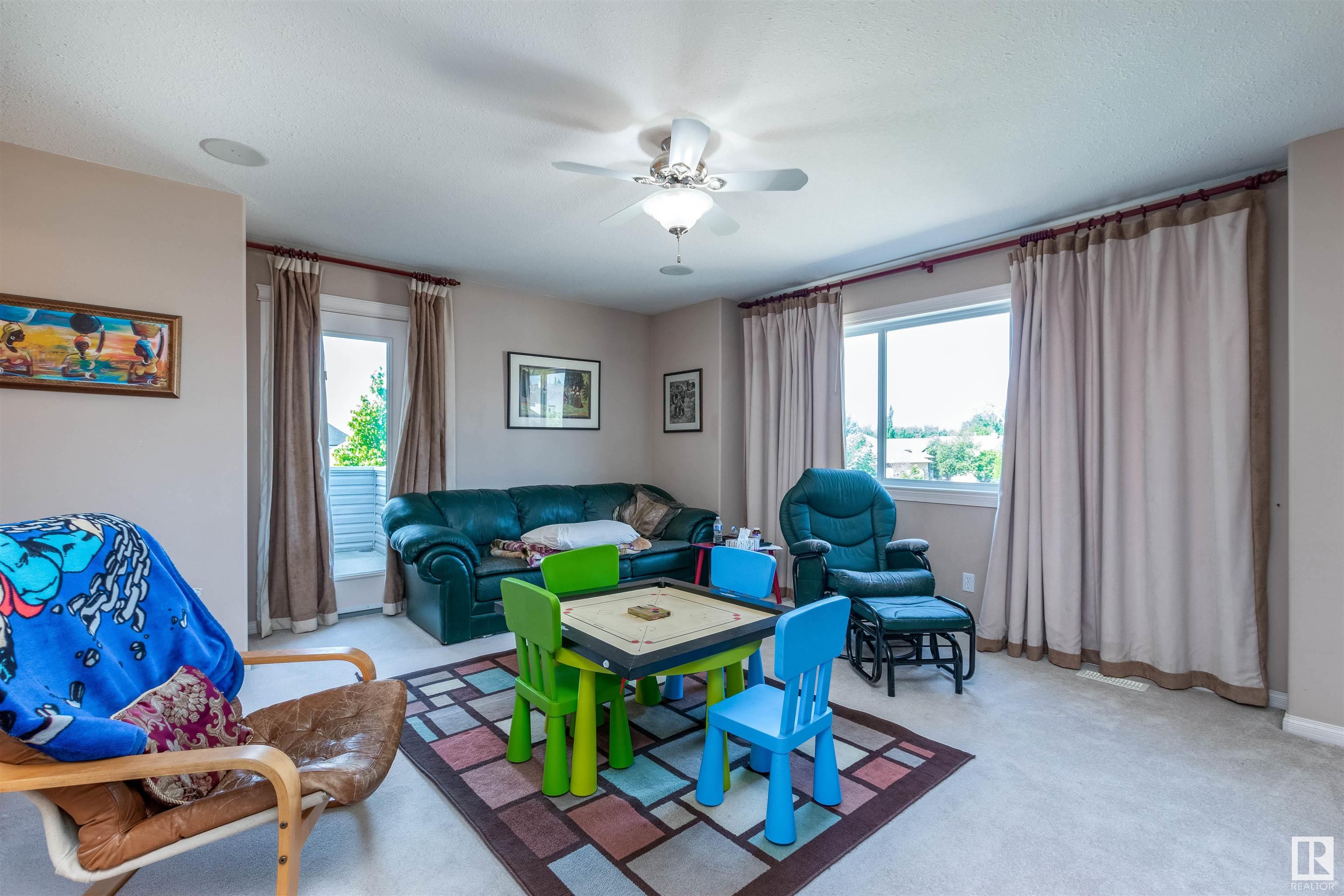 632 HIGHLAND Drive