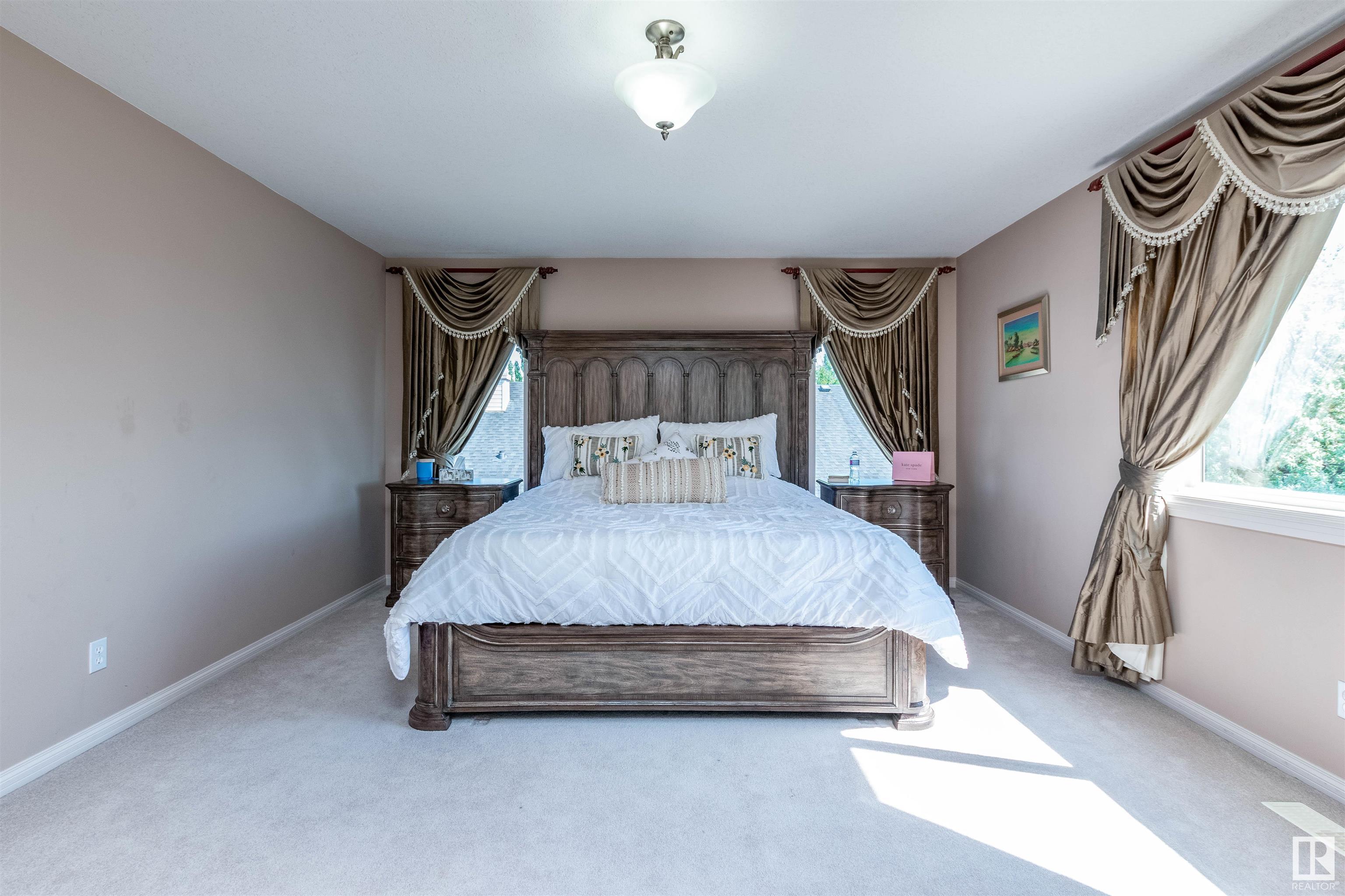 632 HIGHLAND Drive
