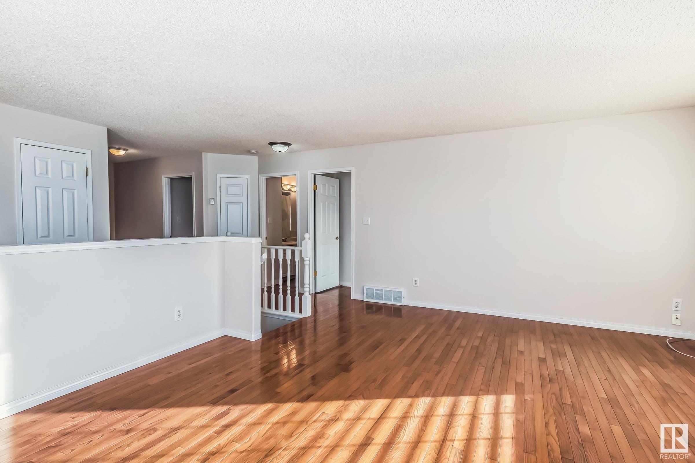 23 7 CRANFORD Way