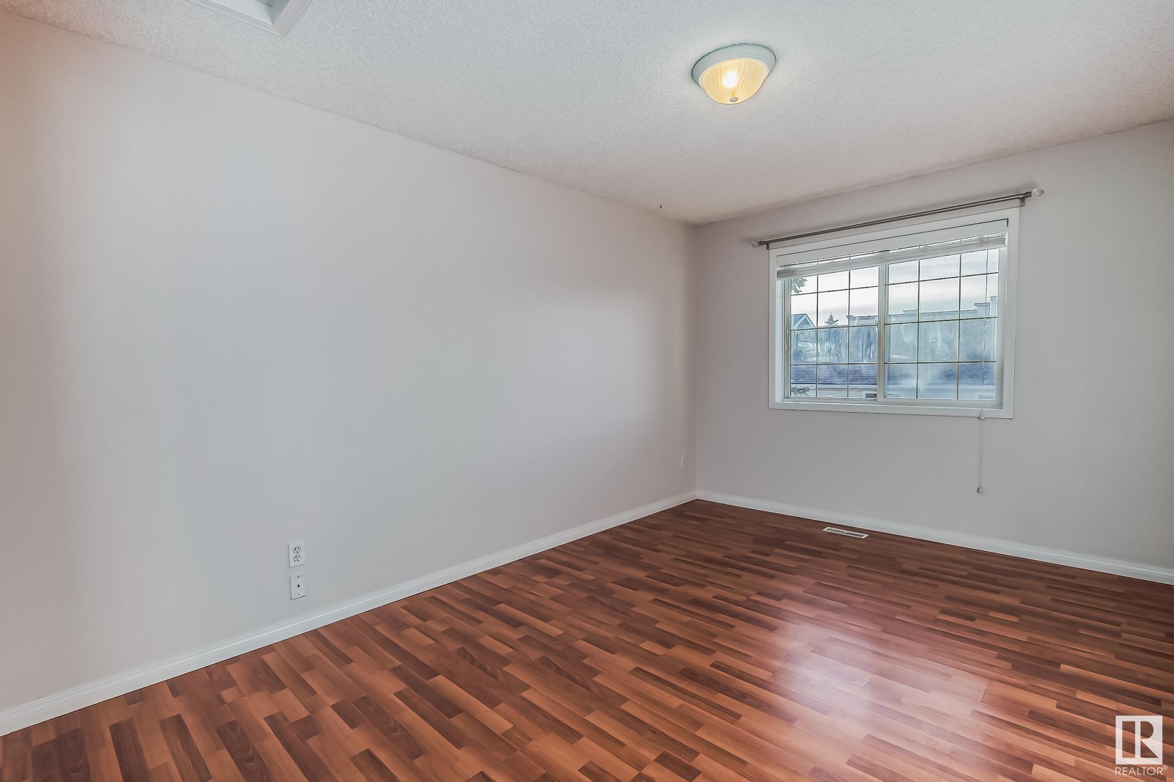 23 7 CRANFORD Way