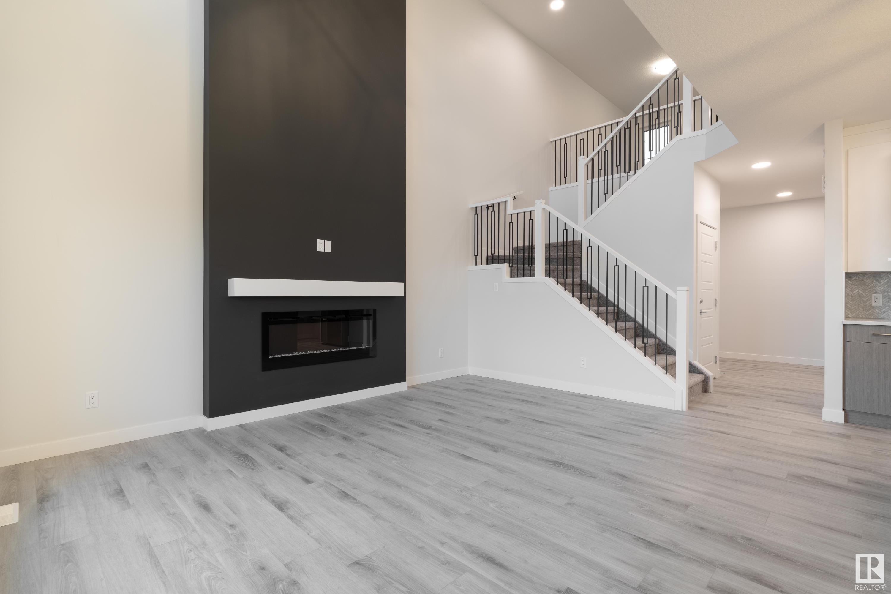 103 Edgefield Way