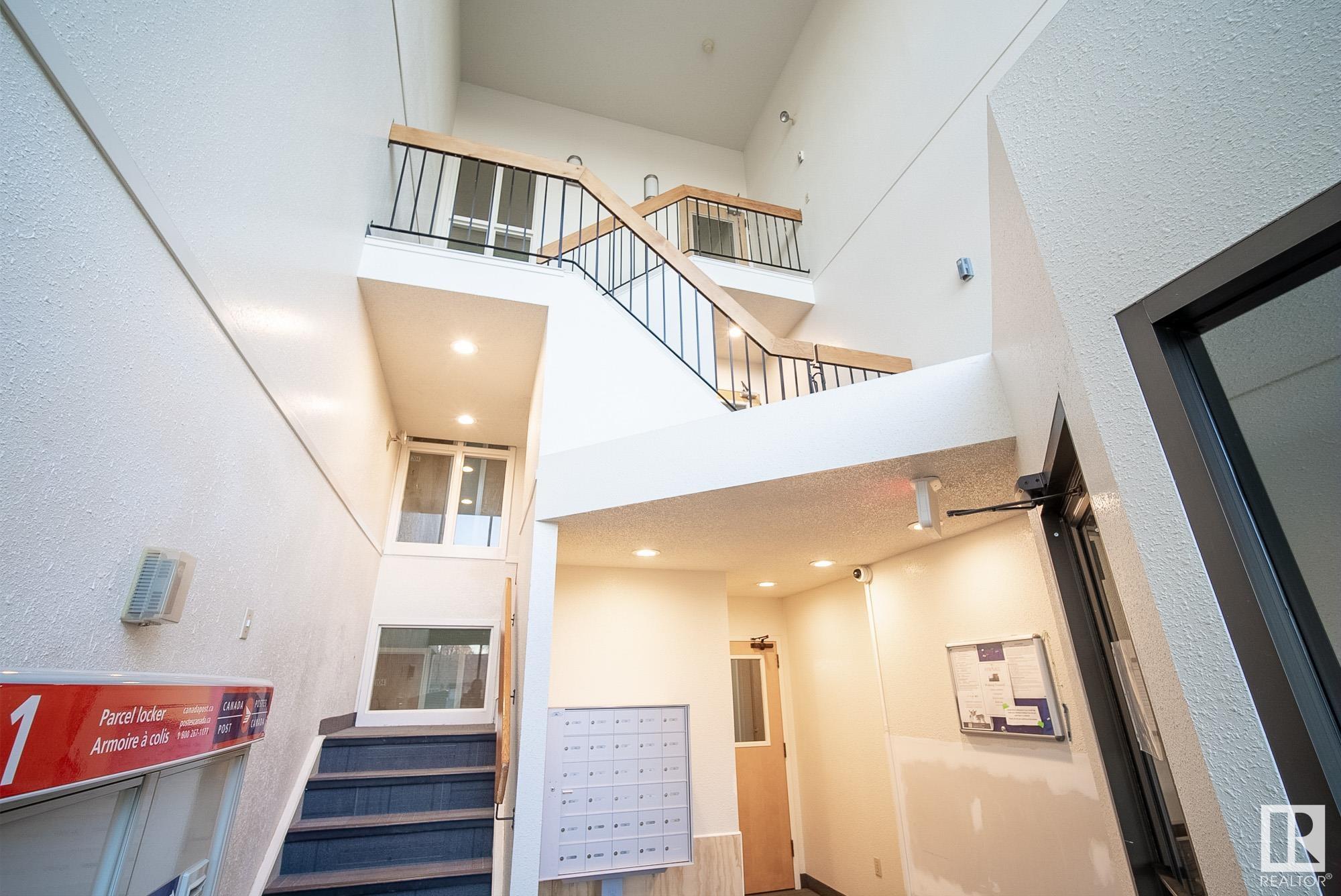 310 60 ALPINE Place