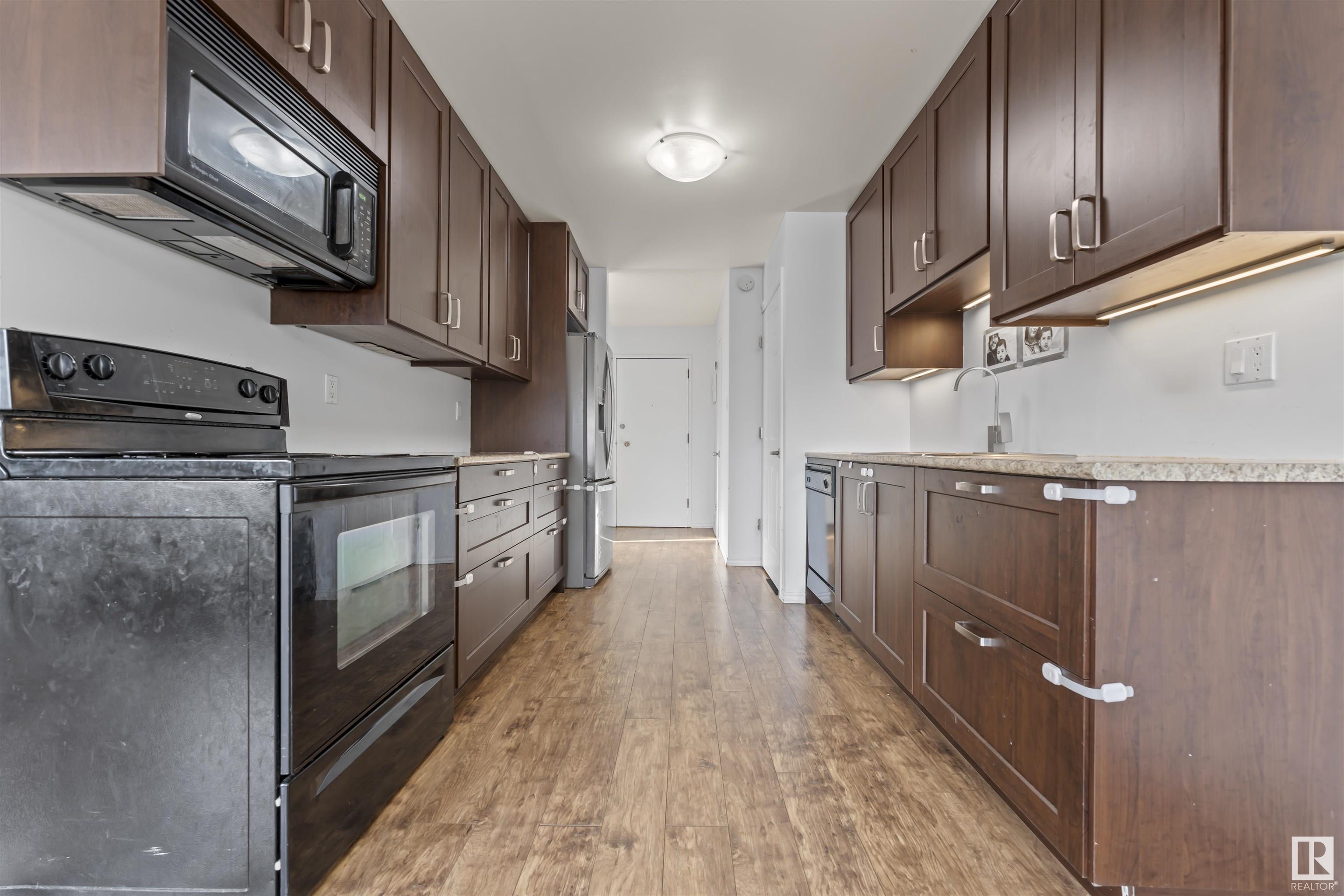 201 7825 159 Street