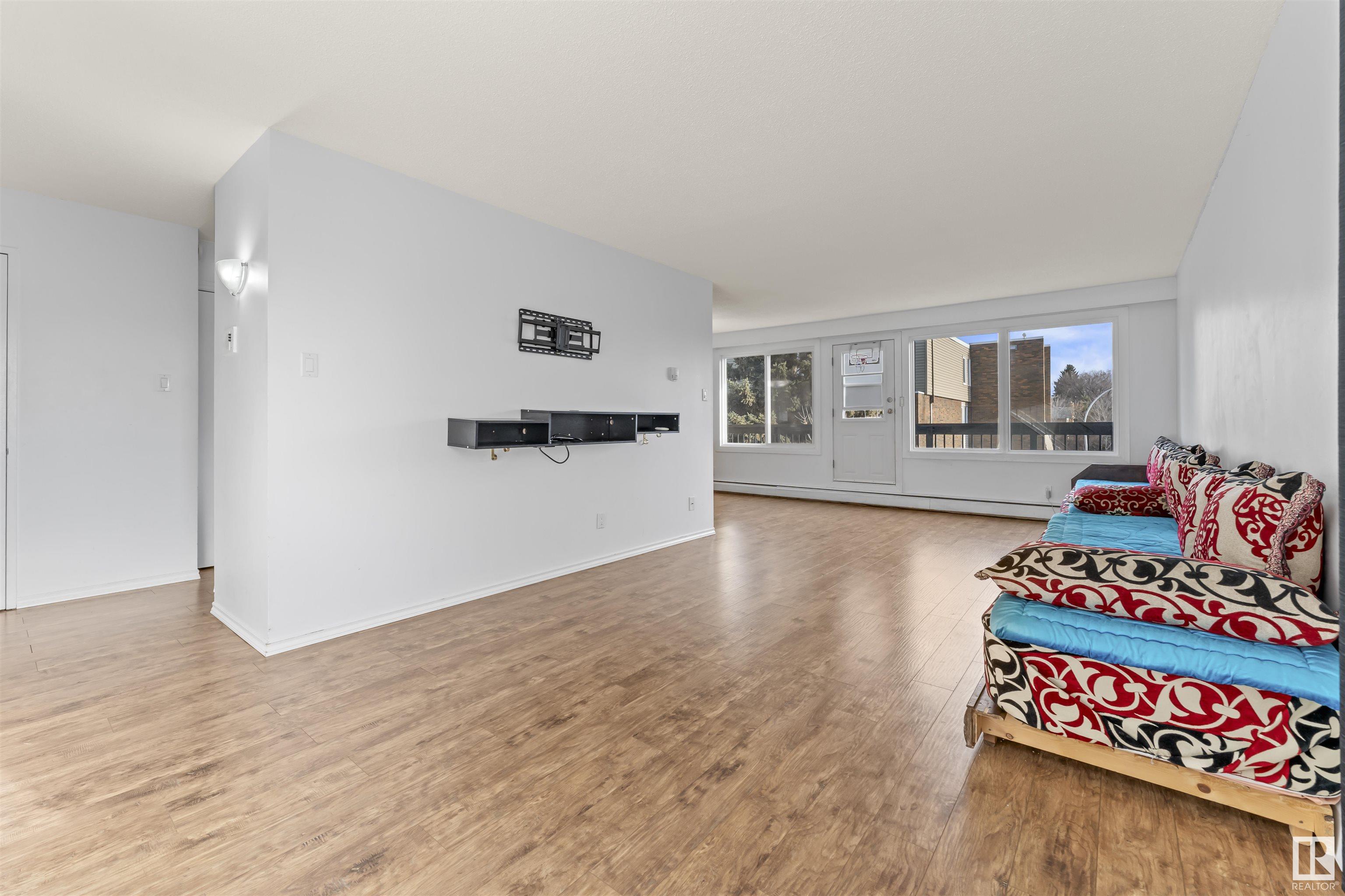 201 7825 159 Street
