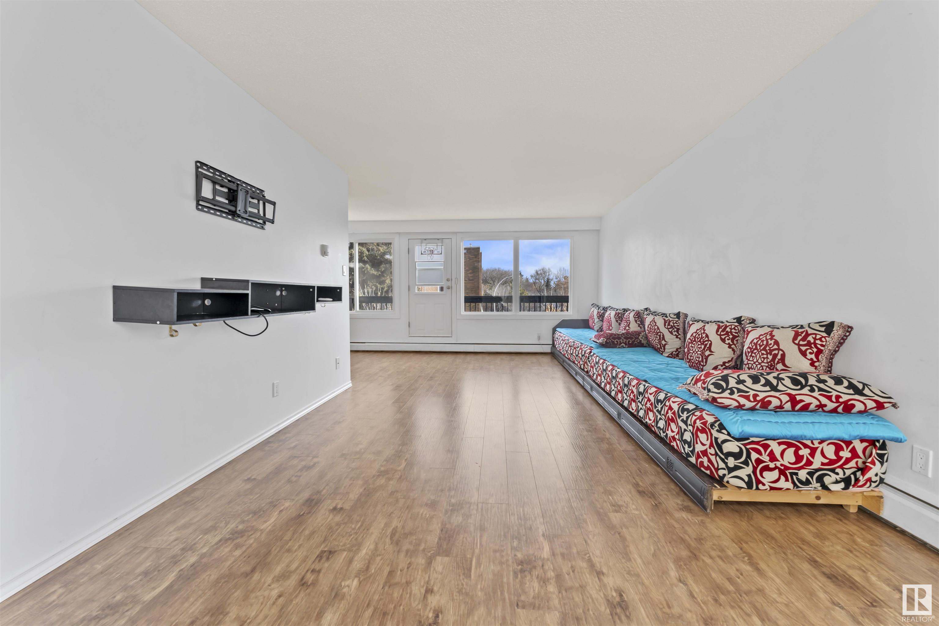 201 7825 159 Street